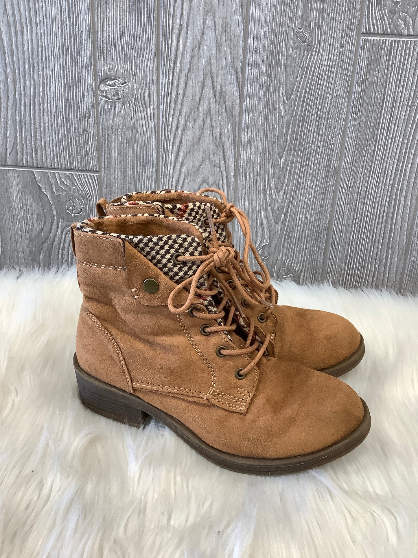 Boots Ankle Flats By Rock And Candy In Brown, Size: 7