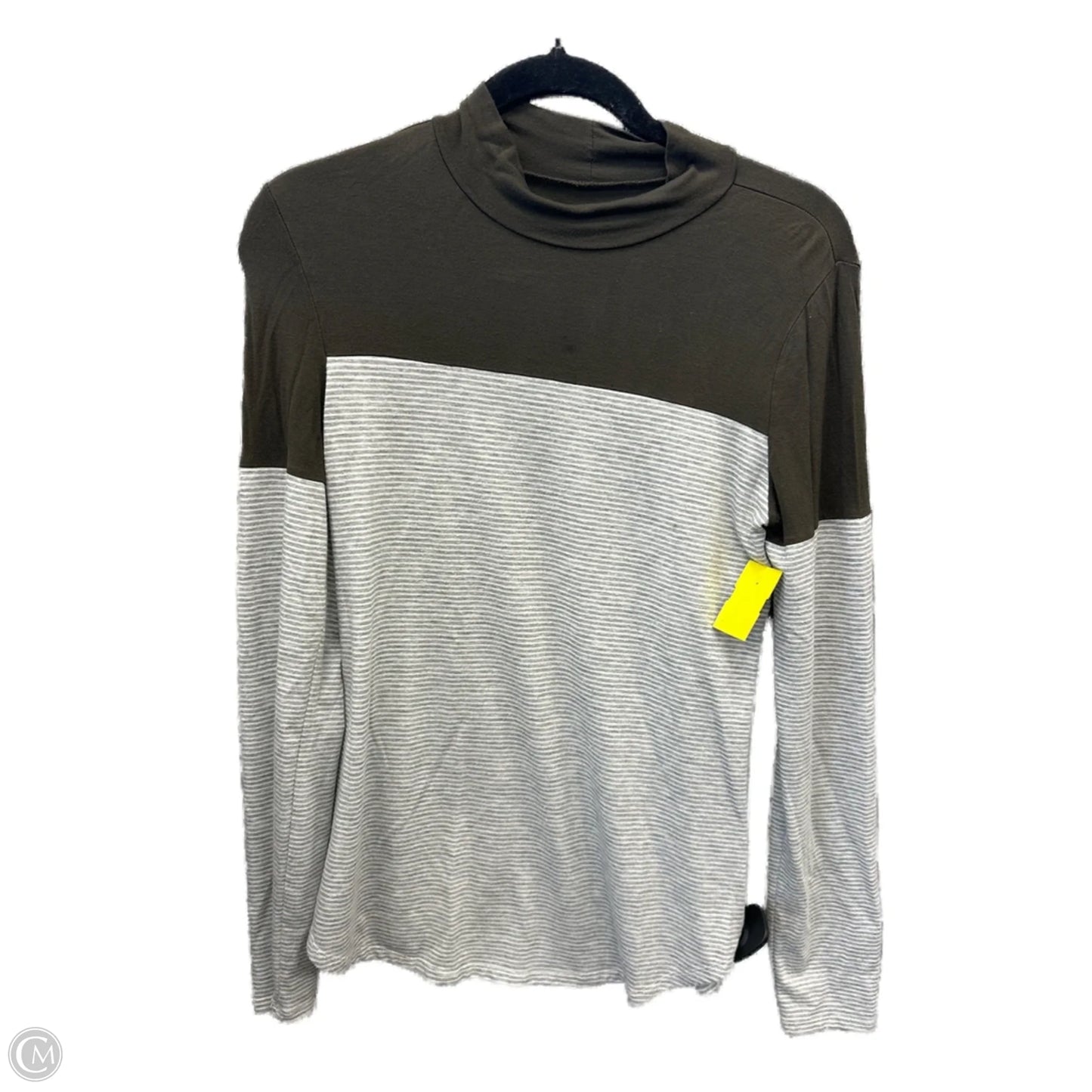 Top Long Sleeve By Maurices In Grey, Size: Xs