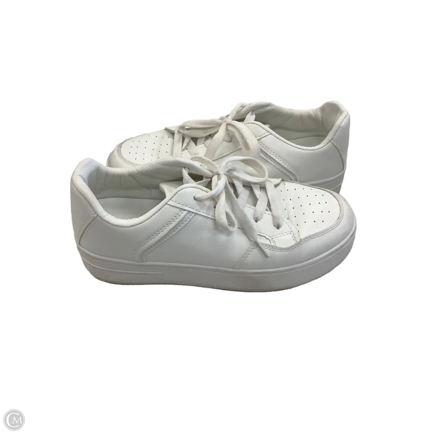 Shoes Sneakers By Cme In White, Size: 7.5