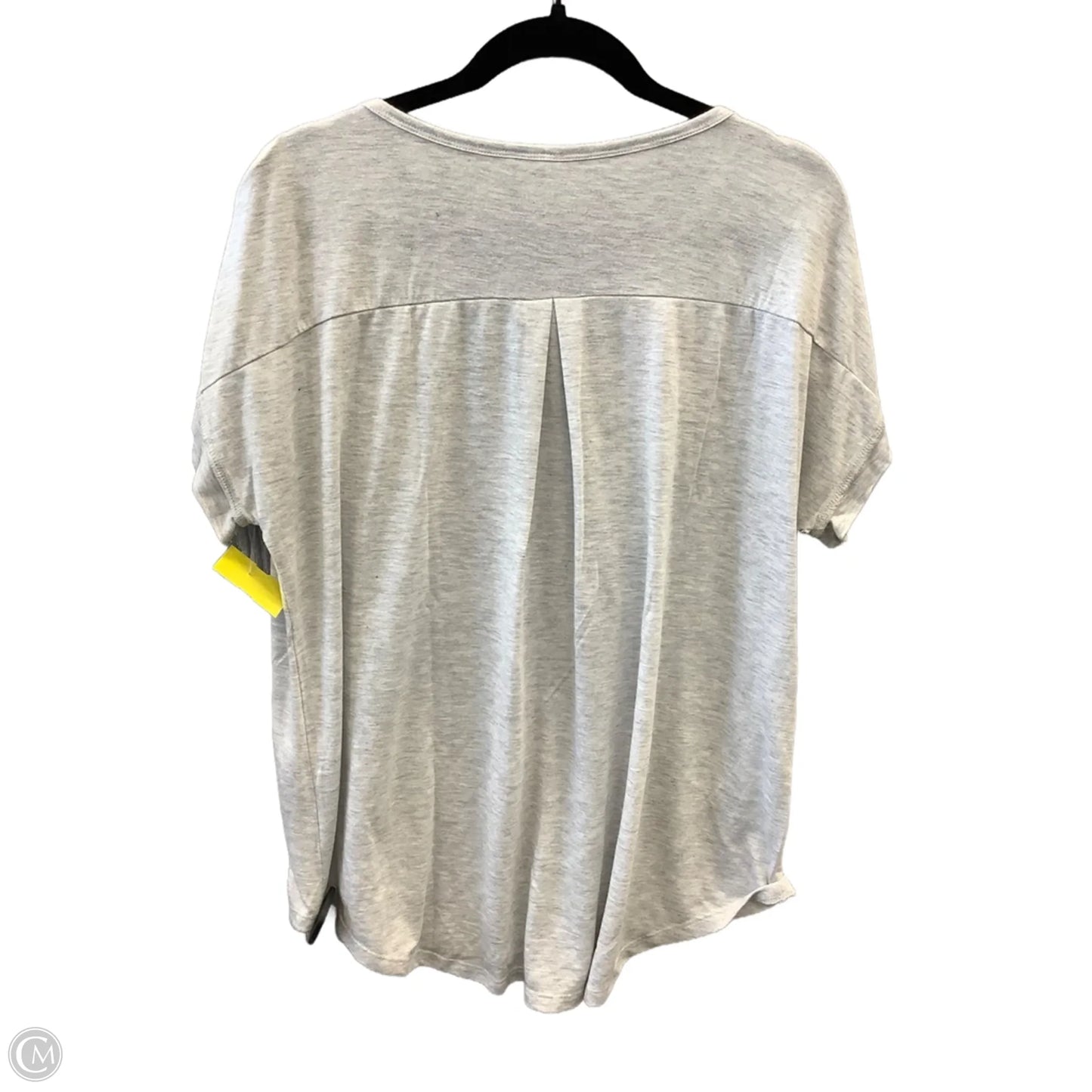 Top Short Sleeve By Cato In Grey, Size: L