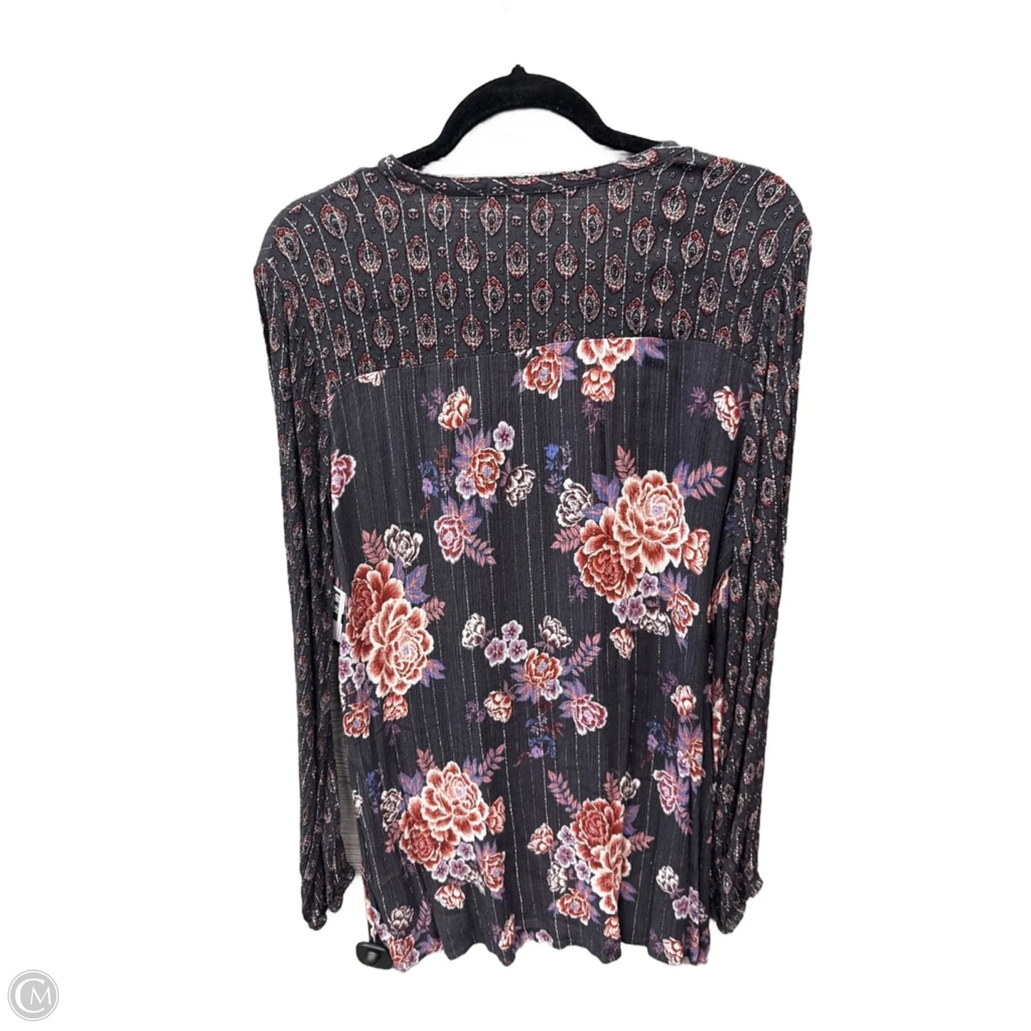 Top Long Sleeve By Cme In Grey, Size: Xl