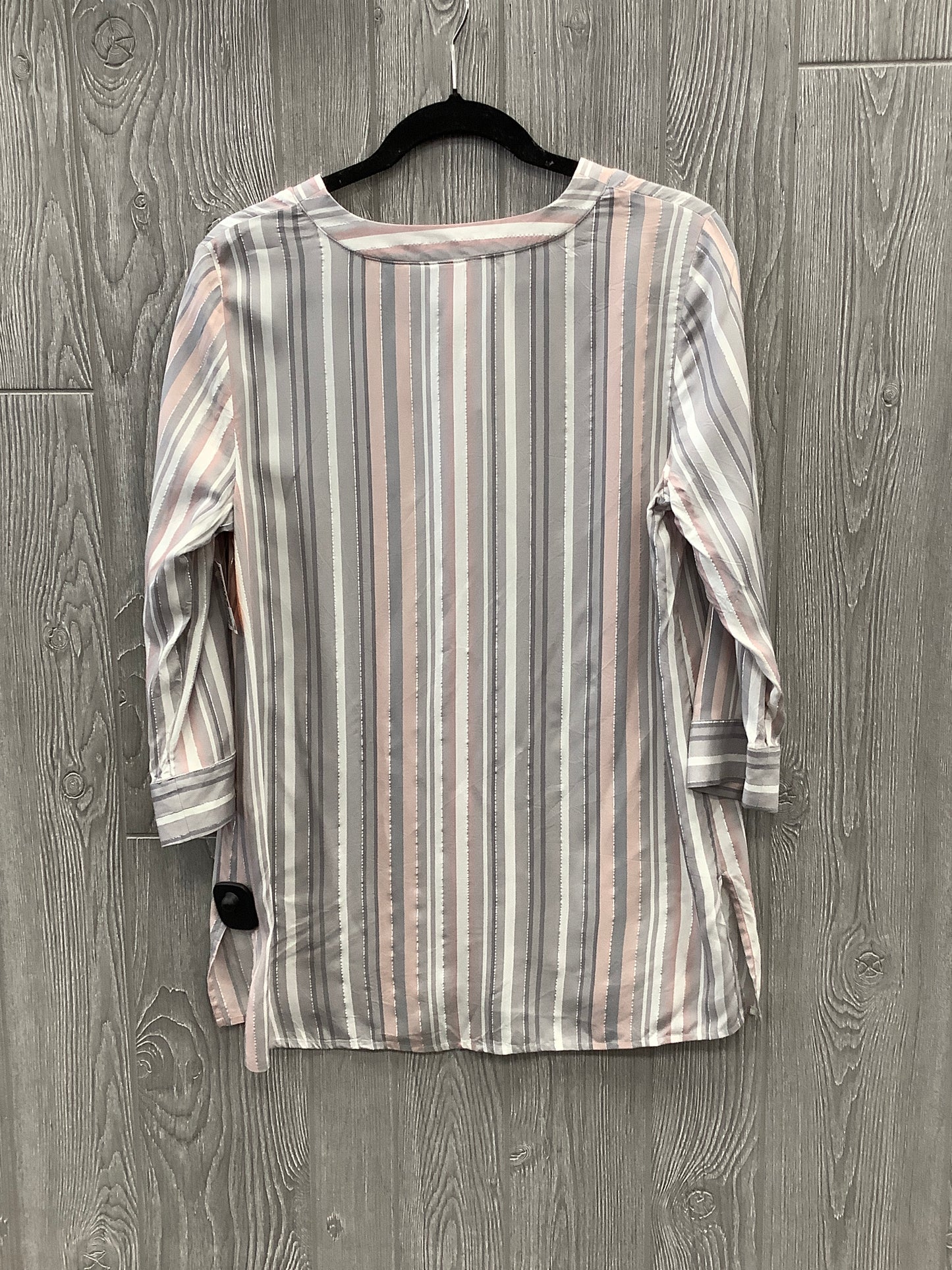Top 3/4 Sleeve By Liz Claiborne In Grey & Pink, Size: S