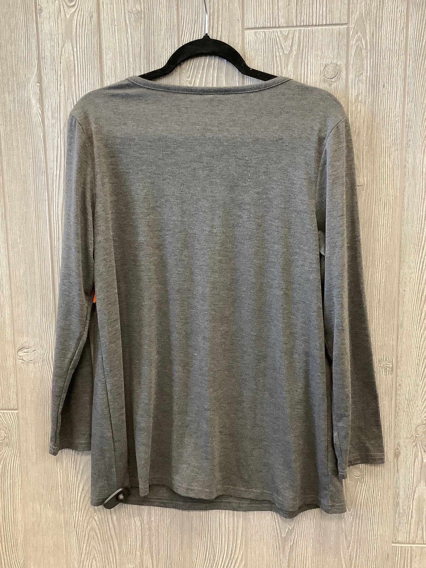 Top Long Sleeve By Clothes Mentor In Grey, Size: M