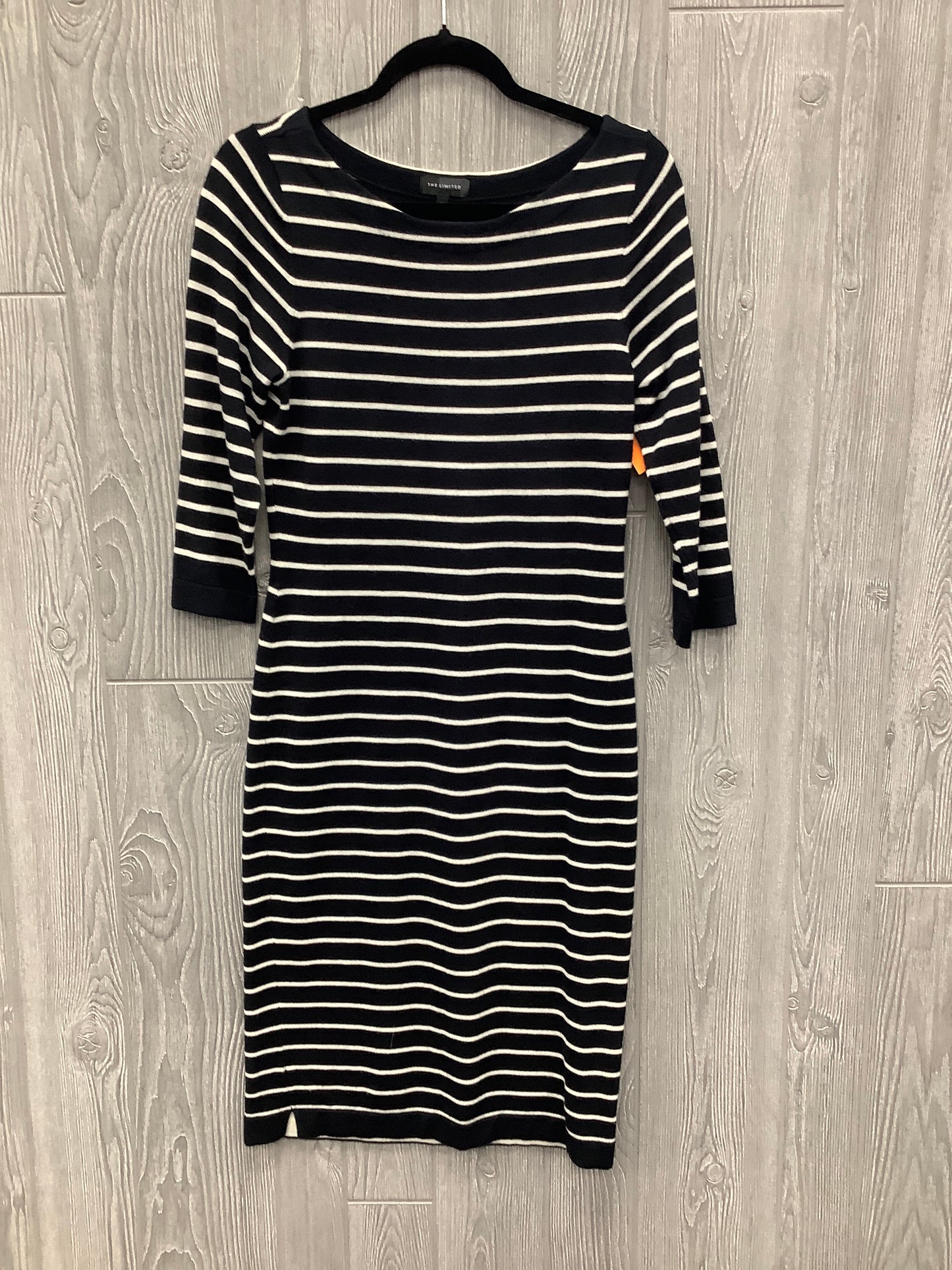 Dress Casual Midi By Clothes Mentor In Striped Pattern, Size: M