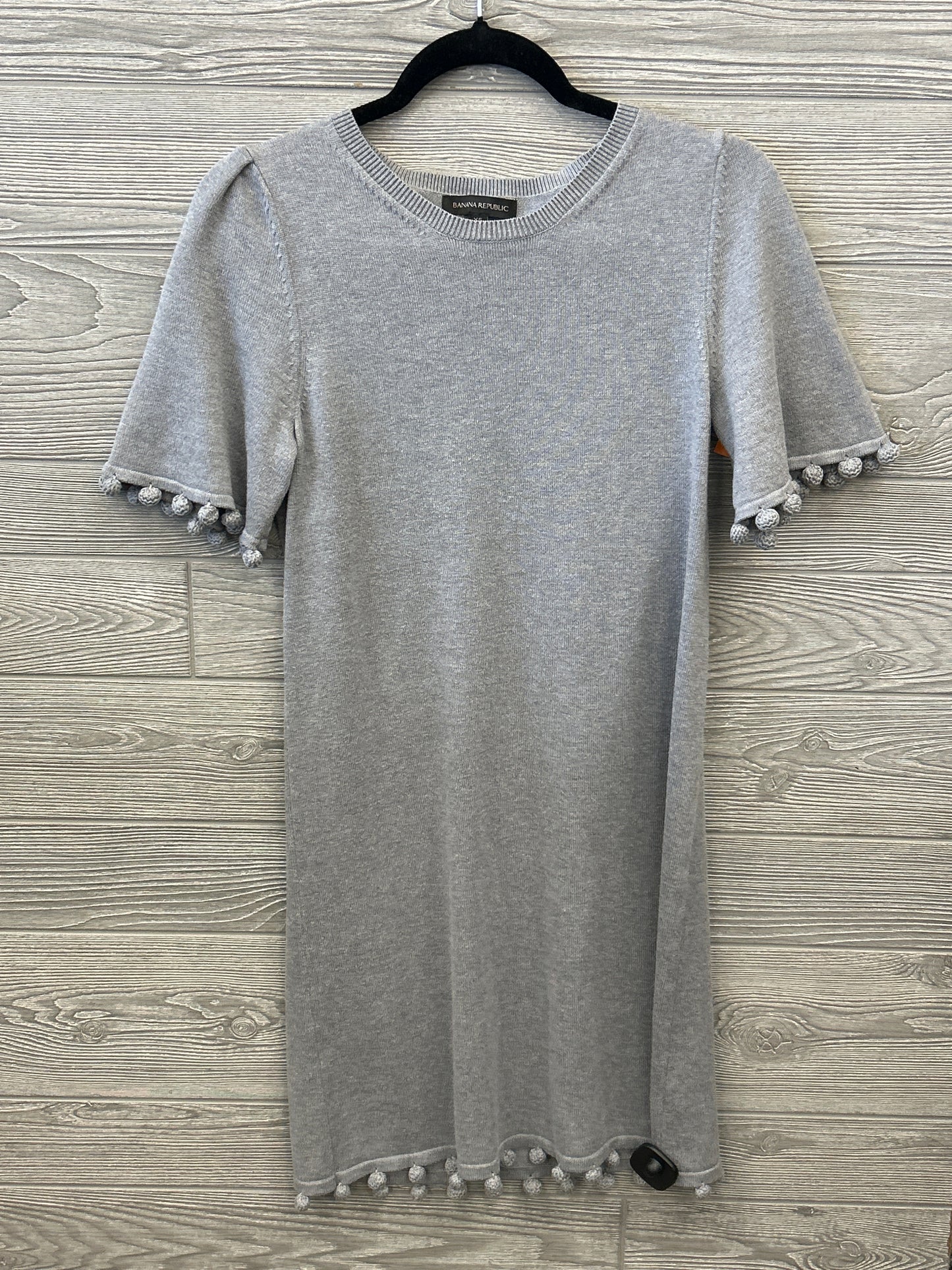 Dress Casual Midi By Banana Republic Size: Xs