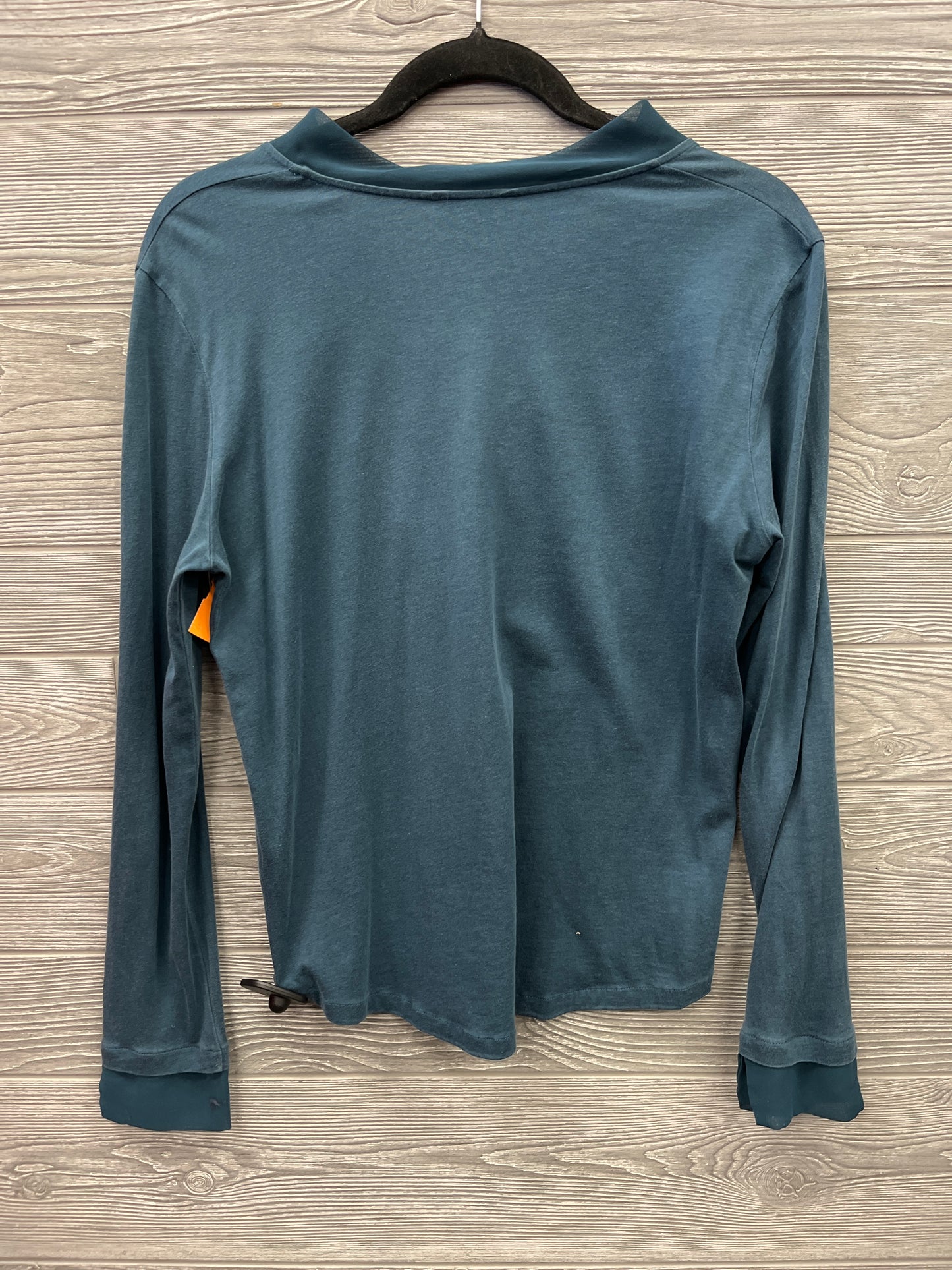 Top Long Sleeve By Clothes Mentor In Teal, Size: M