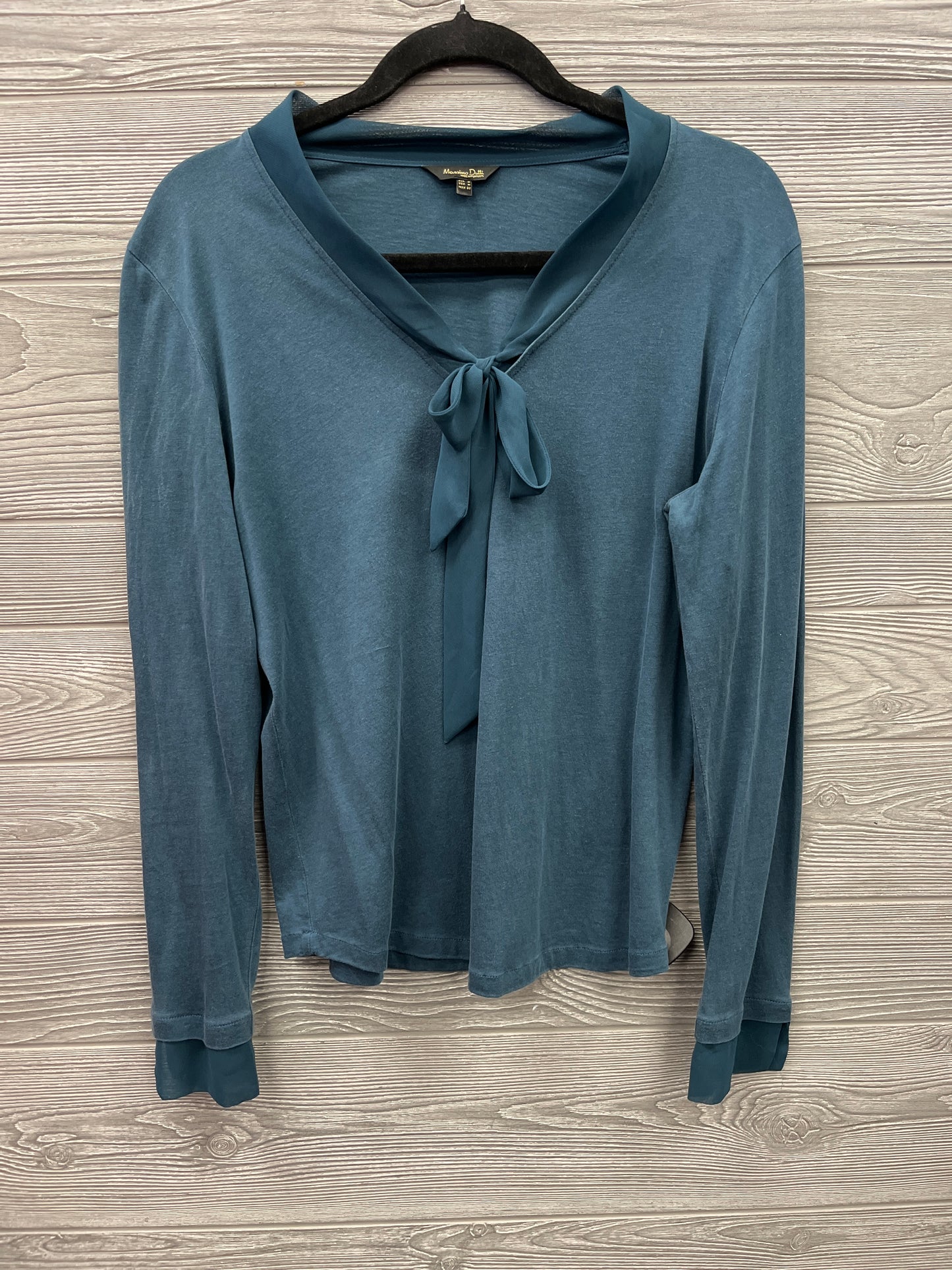 Top Long Sleeve By Clothes Mentor In Teal, Size: M