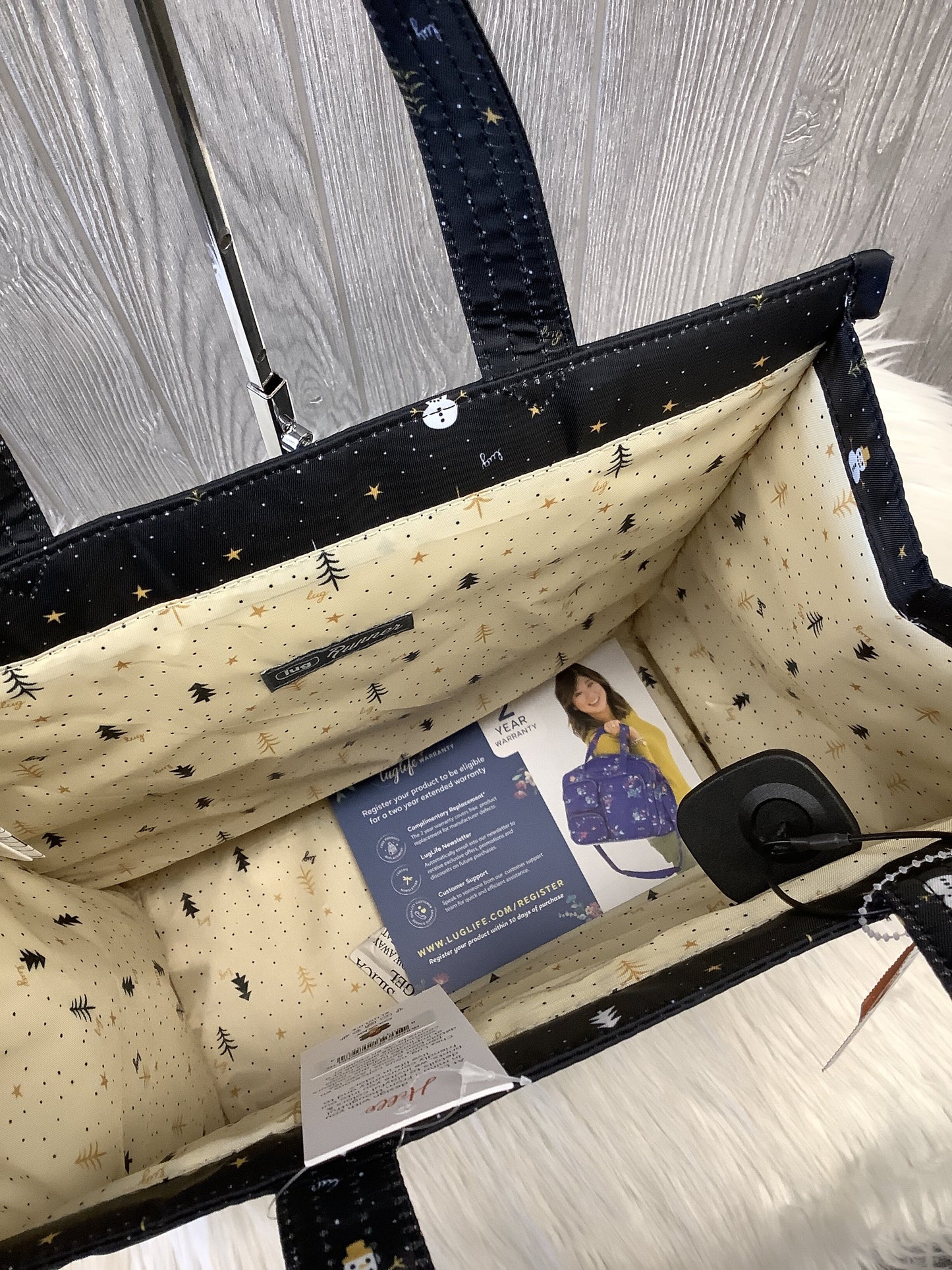 Tote By Clothes Mentor Size: Medium
