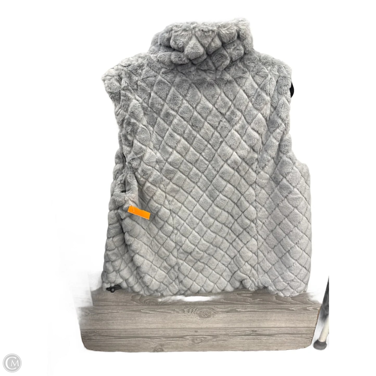 Vest Faux Fur & Sherpa By Carmen By Carmen Marc Valvo In Grey, Size: 2x