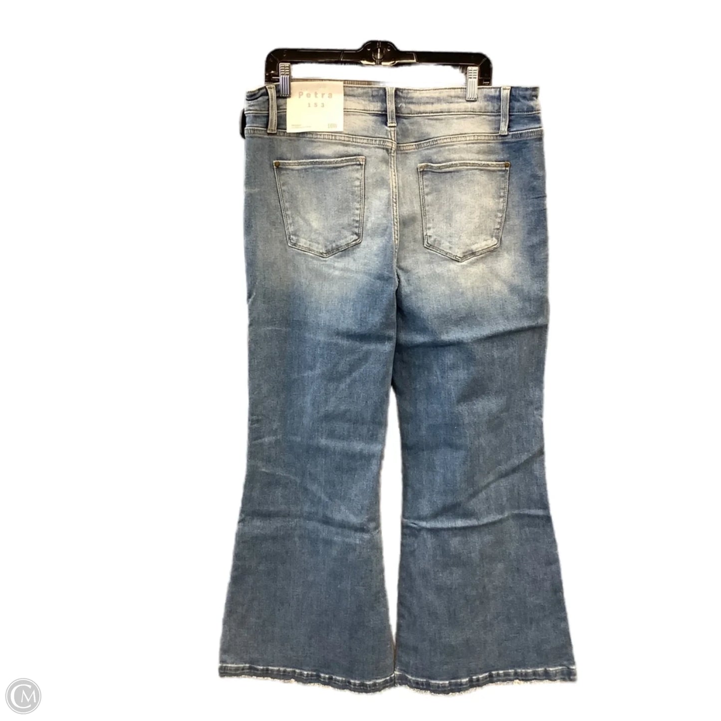 Jeans Flared By Clothes Mentor In Blue Denim, Size: 16