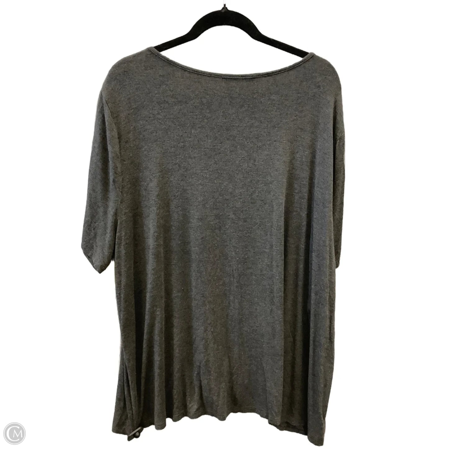 Top Short Sleeve Basic By Bloomchic In Grey, Size: 2x