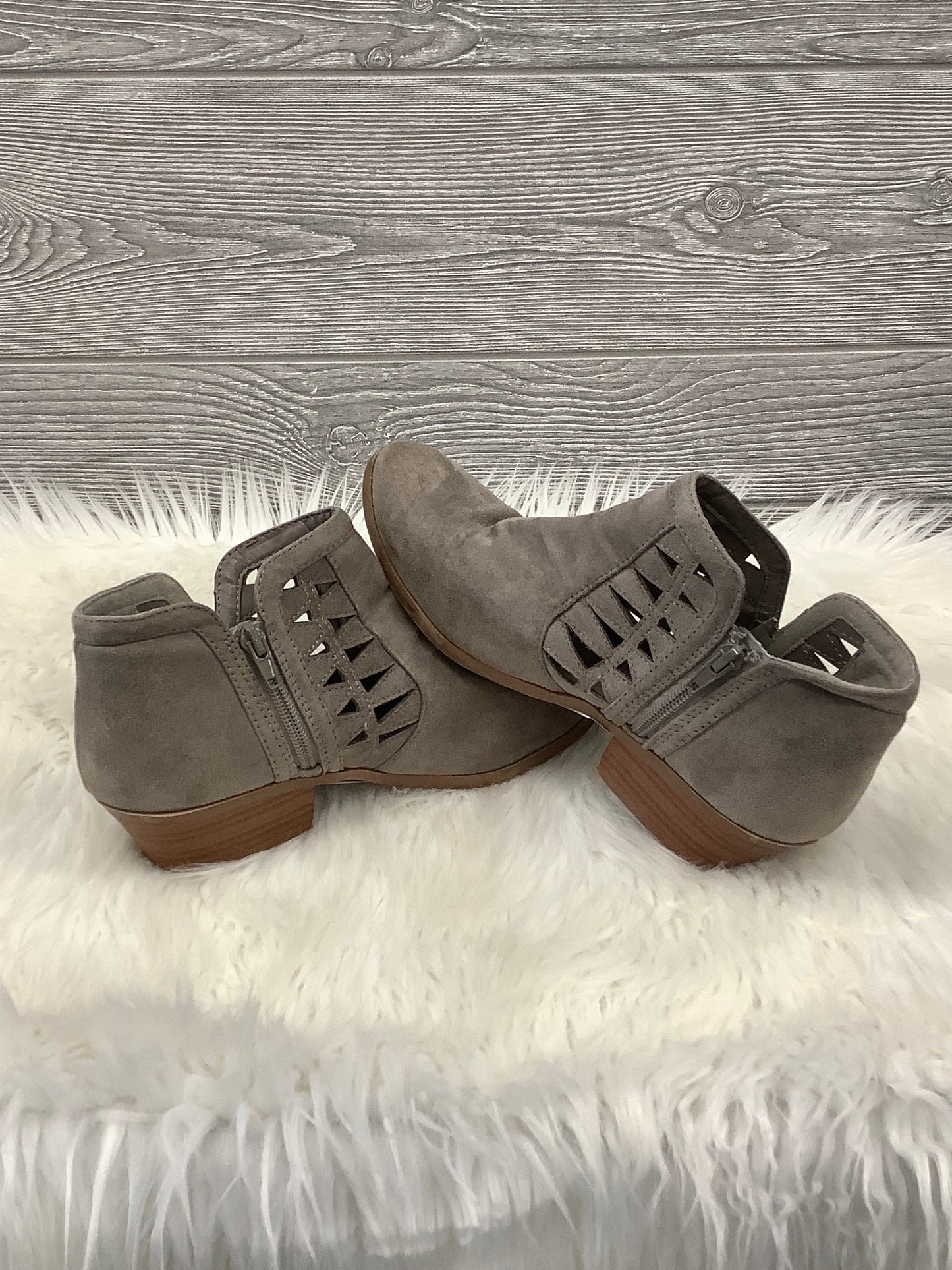 Boots Ankle Flats By Coconuts In Grey, Size: 8