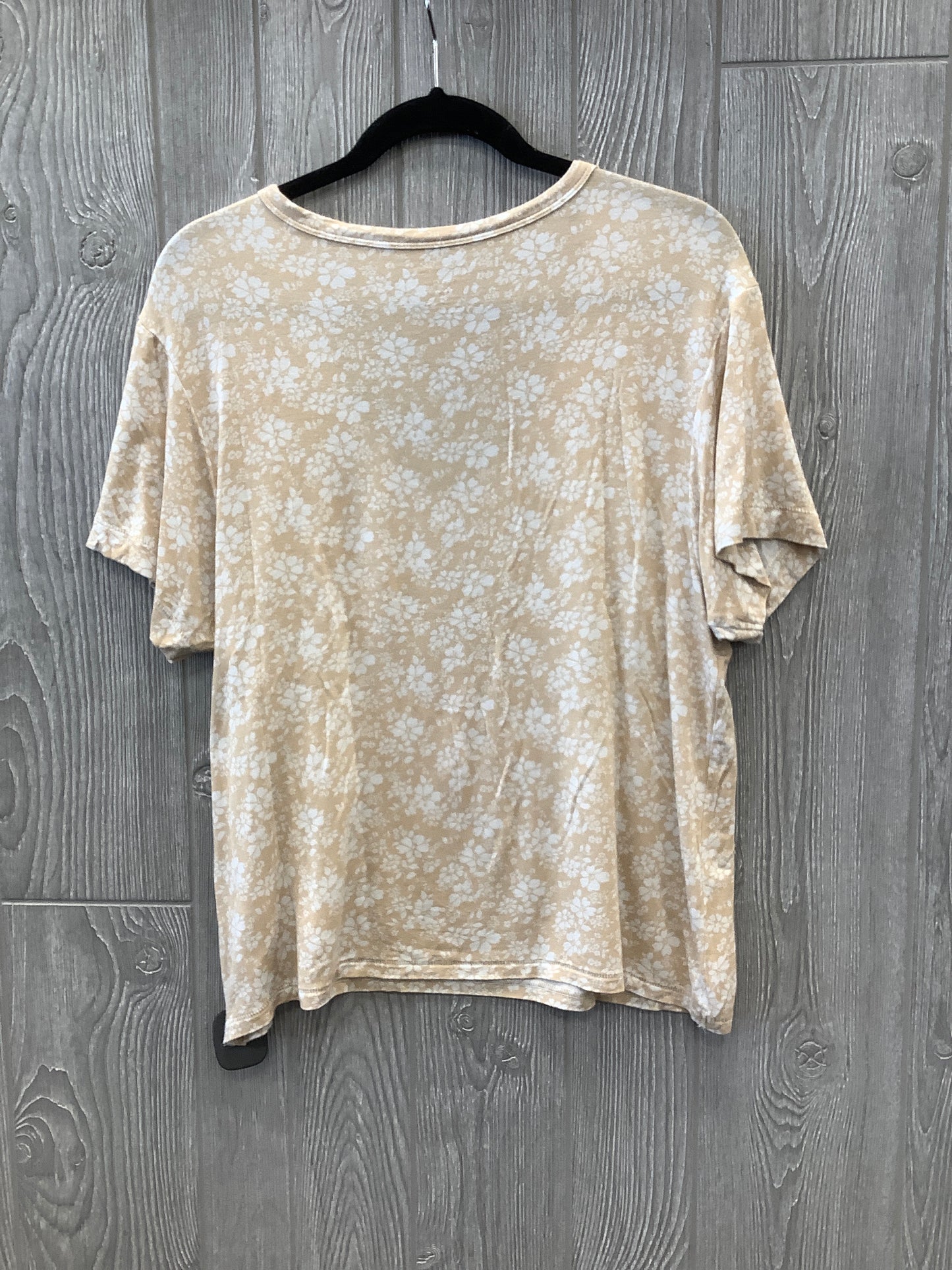 Top Short Sleeve By American Eagle In Beige, Size: S