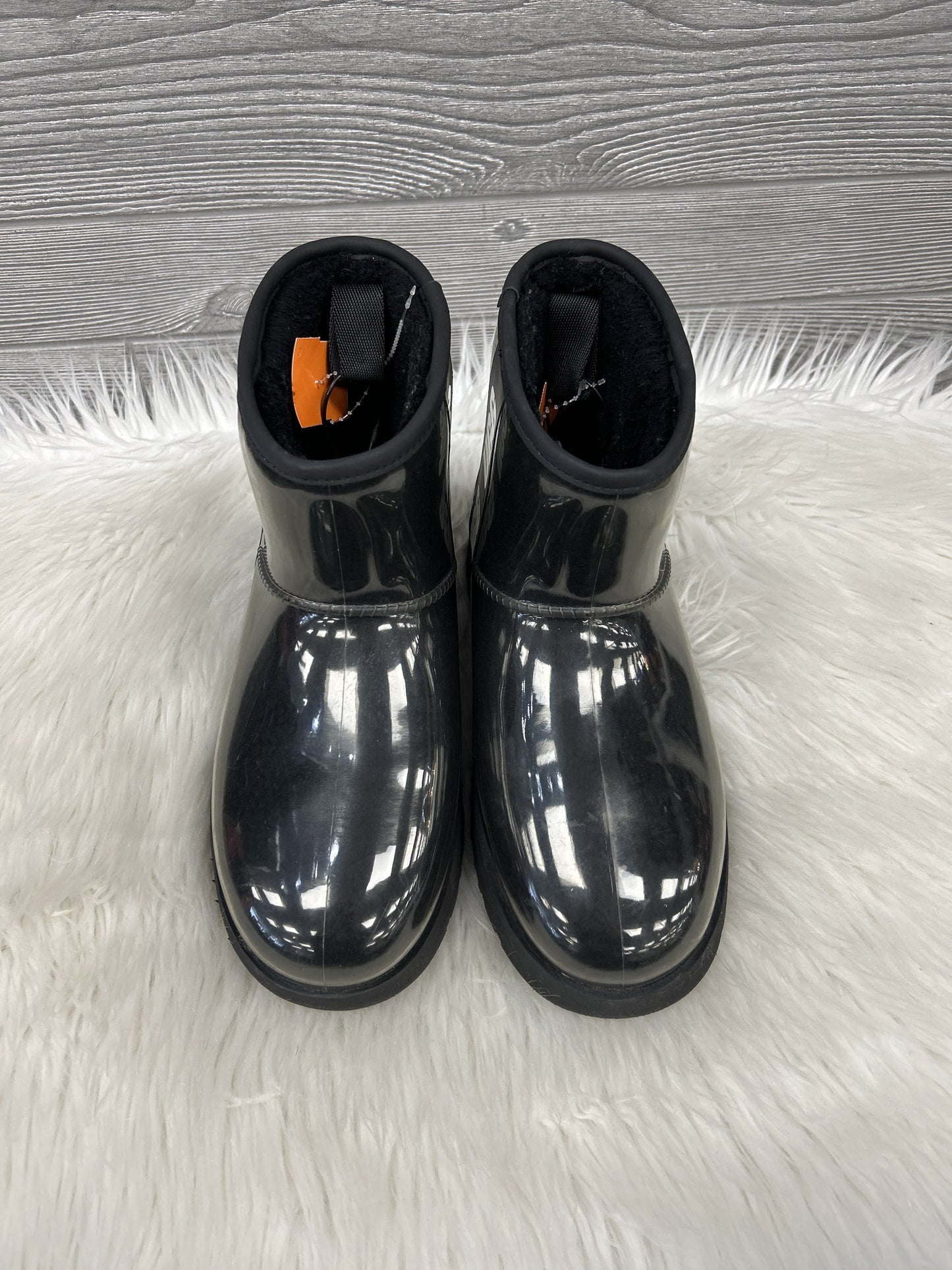 Boots Designer By Ugg Size: 8