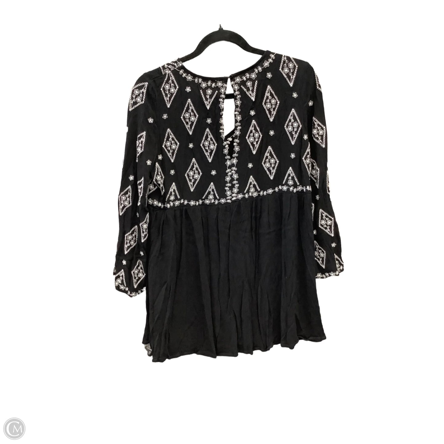 Top Long Sleeve By Clothes Mentor In Black, Size: M