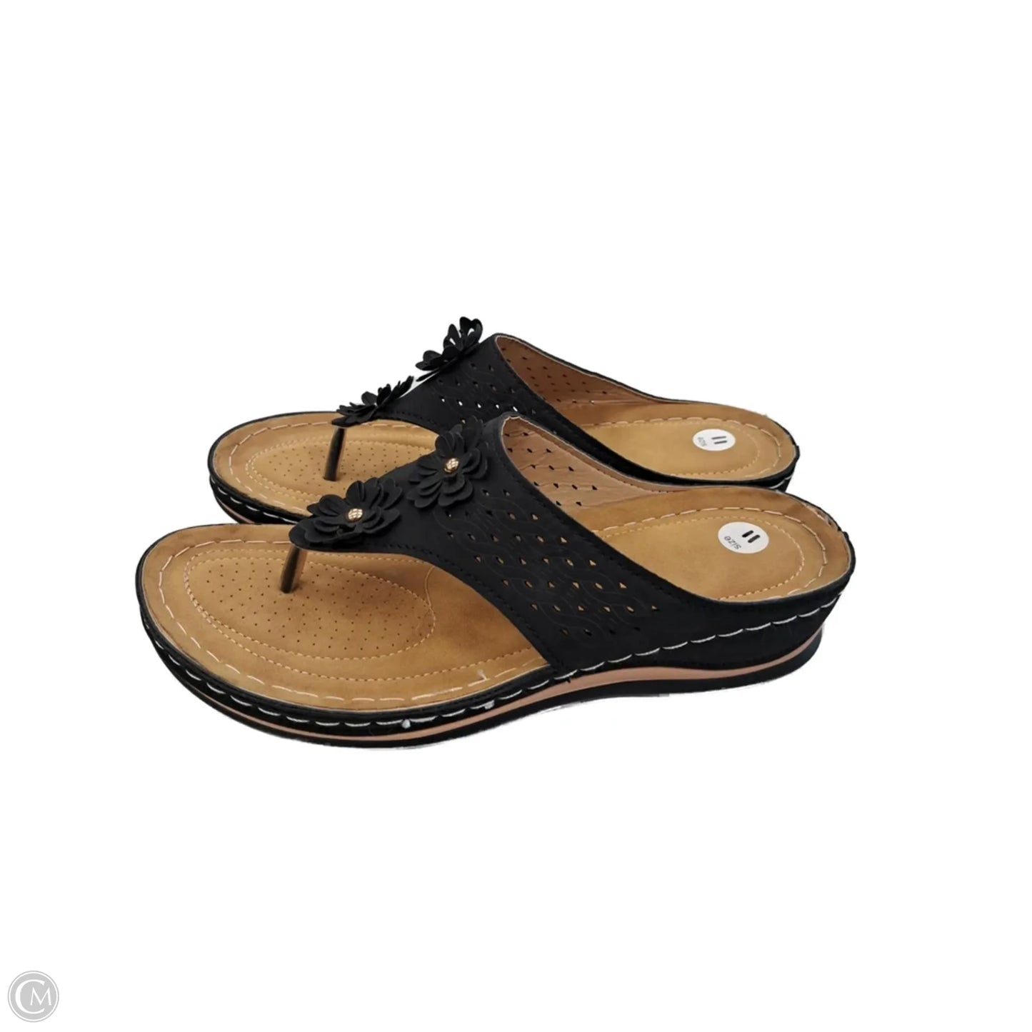 Sandals Flats By Clothes Mentor In Black & Tan, Size: 11