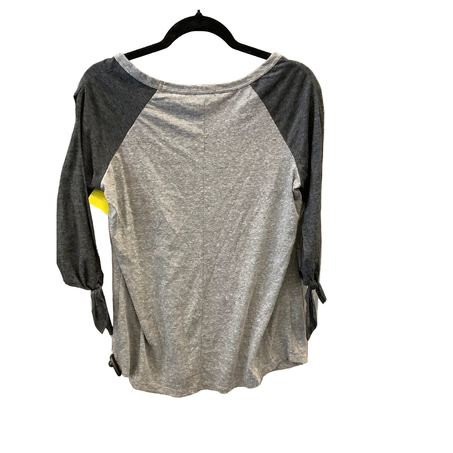 Top Long Sleeve By Clothes Mentor In Grey, Size: M
