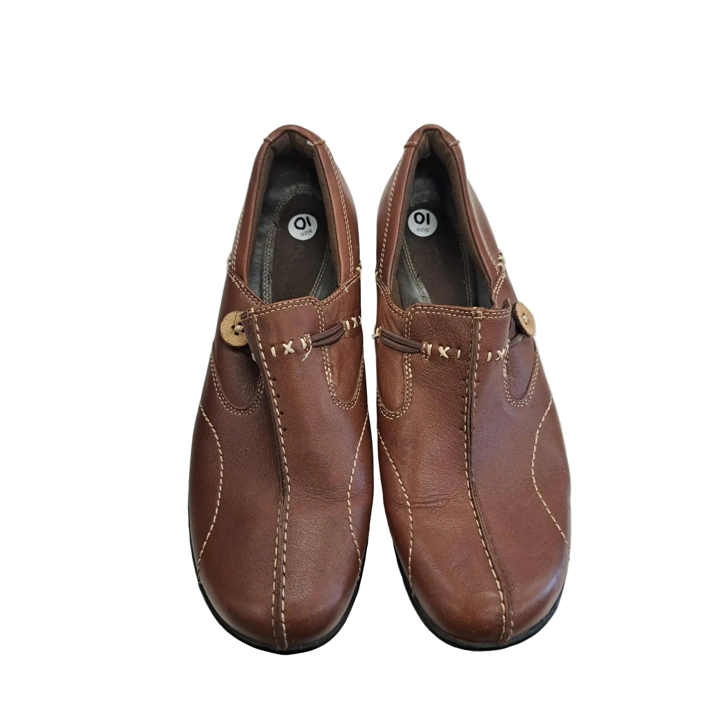 Shoes Flats By Clarks In Brown, Size: 10