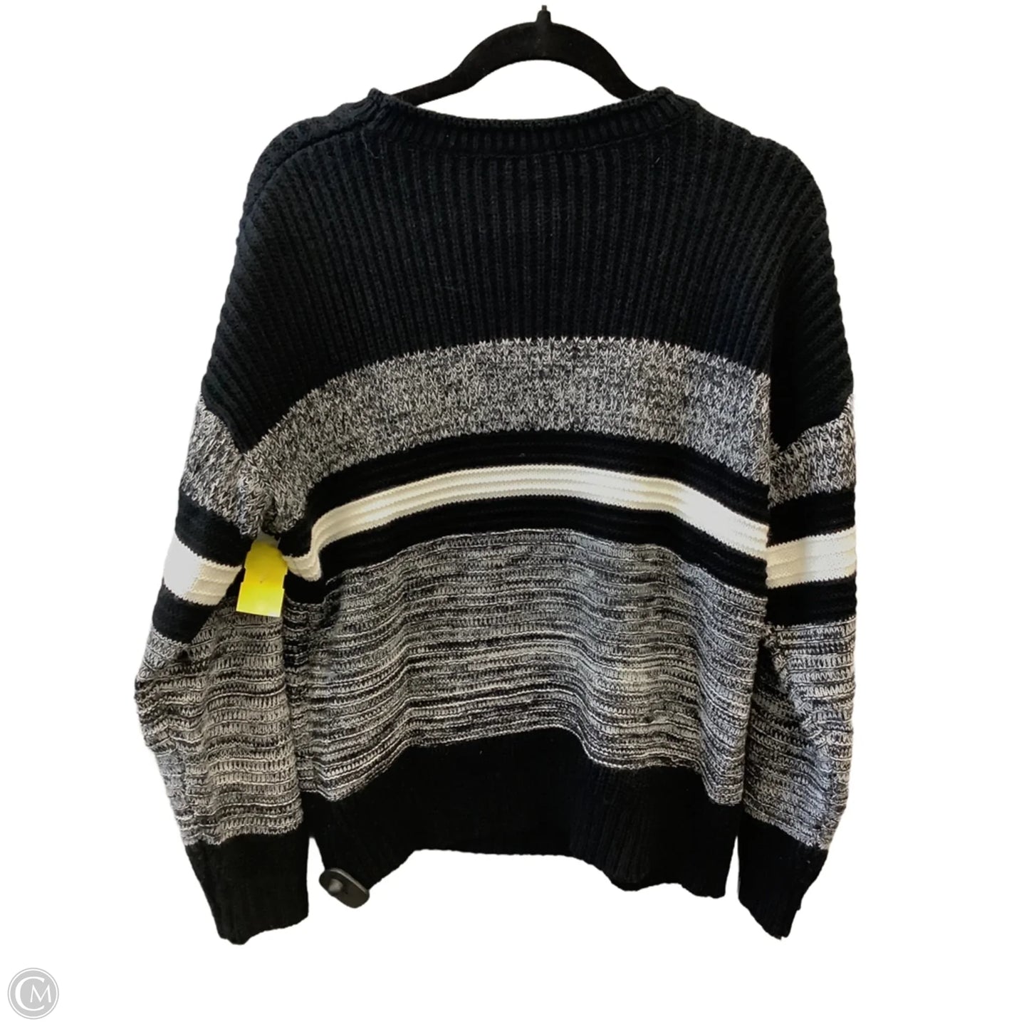 Sweater By Clothes Mentor In Black, Size: L