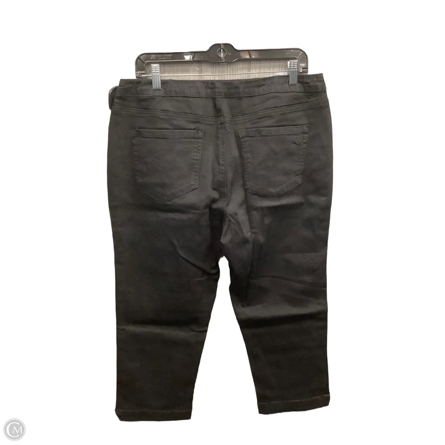 Capris By Dg2 In Black, Size: 12p