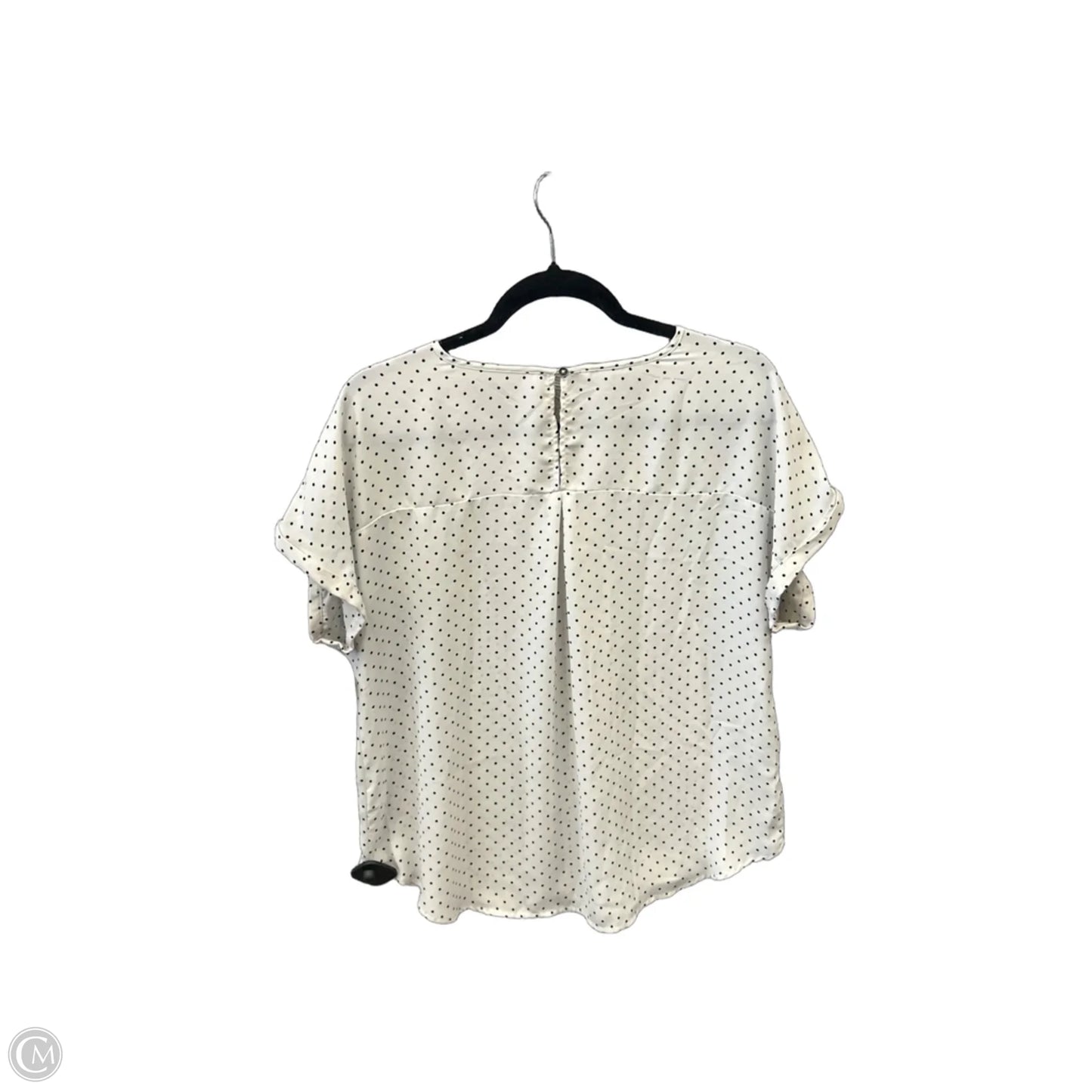 Top Short Sleeve By Maurices In Polkadot Pattern, Size: M