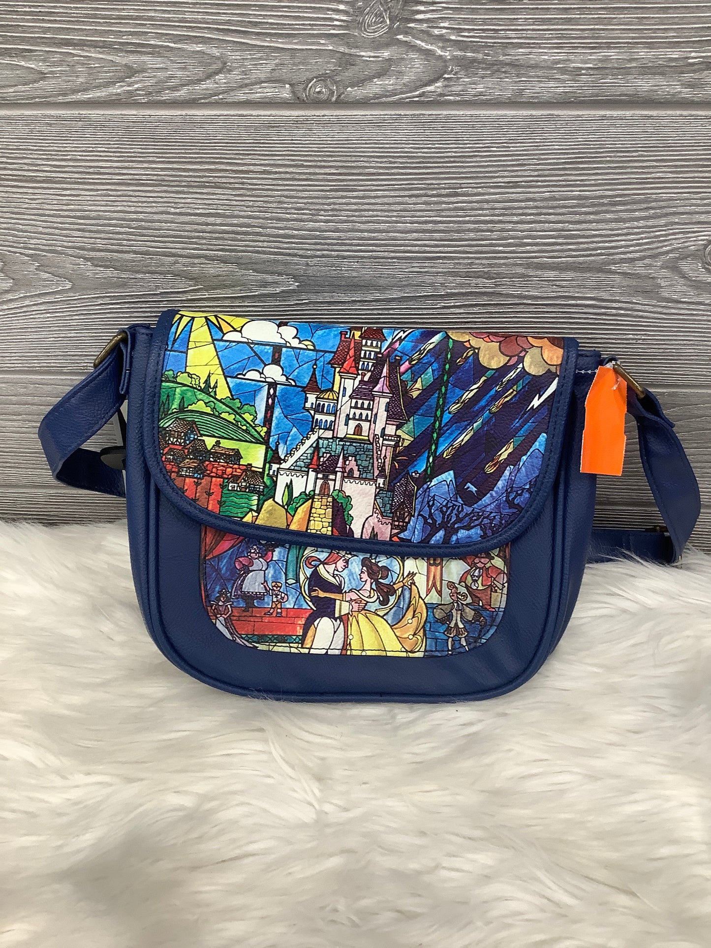 Handbag By Clothes Mentor Size: Medium