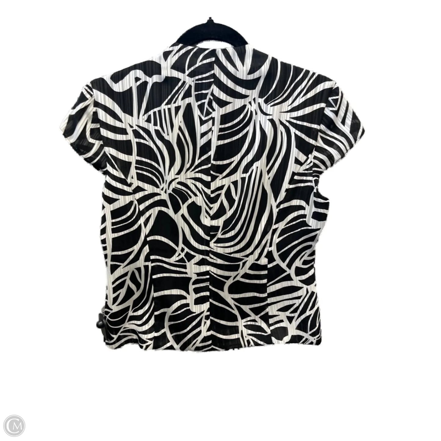 Top Short Sleeve By Jones Wear In Black & White, Size: Sp