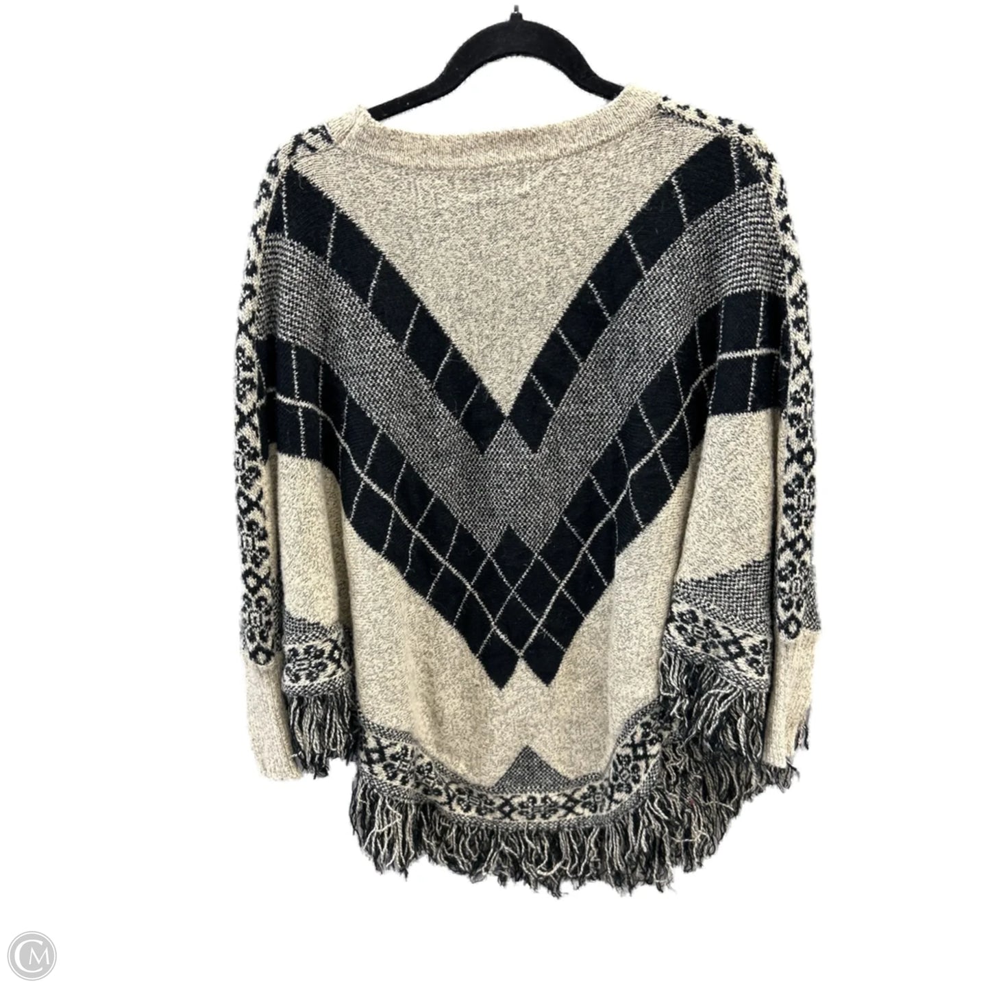 Shawl By Clothes Mentor In Cream, Size: L