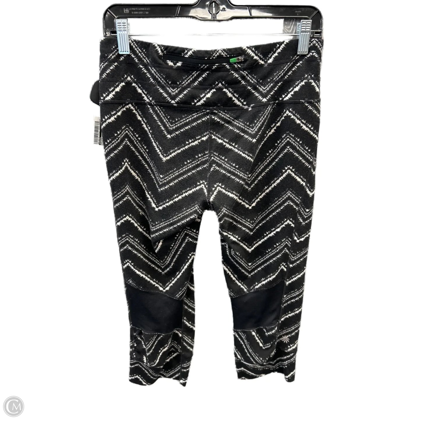 Athletic Capris By Athleta In Black & White, Size: M