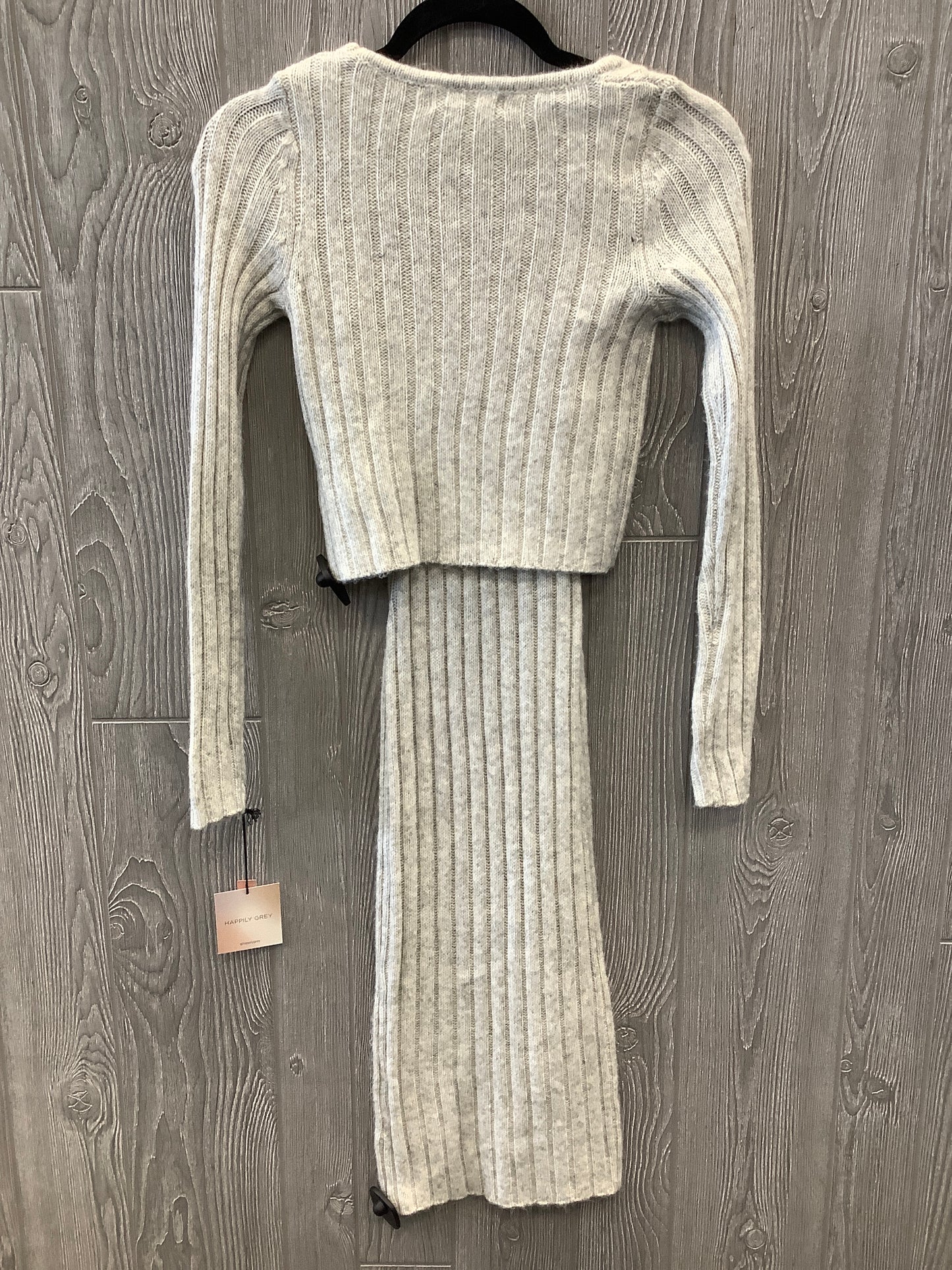 Dress Set 2pc By Clothes Mentor In Grey, Size: Xs