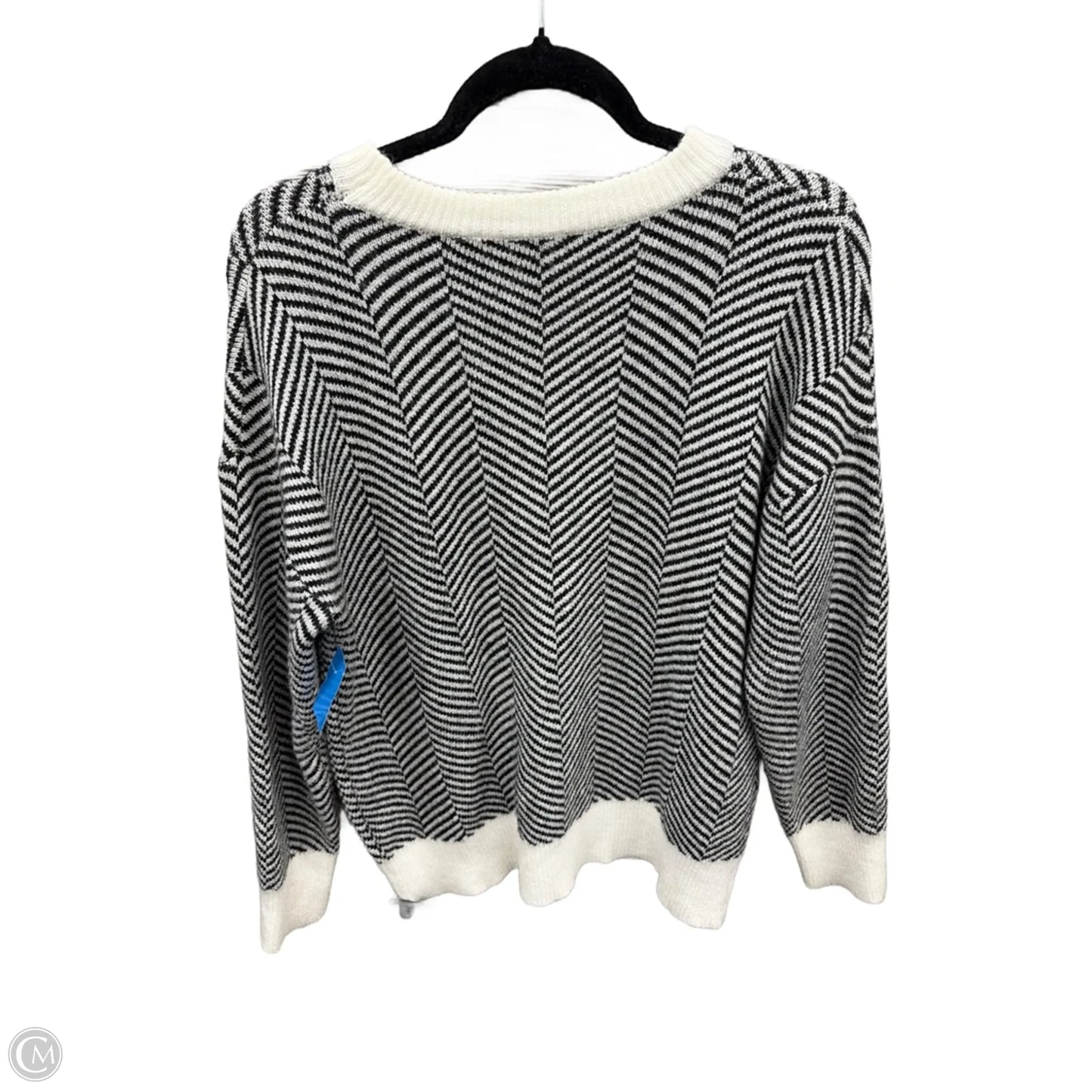 Sweater By Clothes Mentor In Black & White, Size: M
