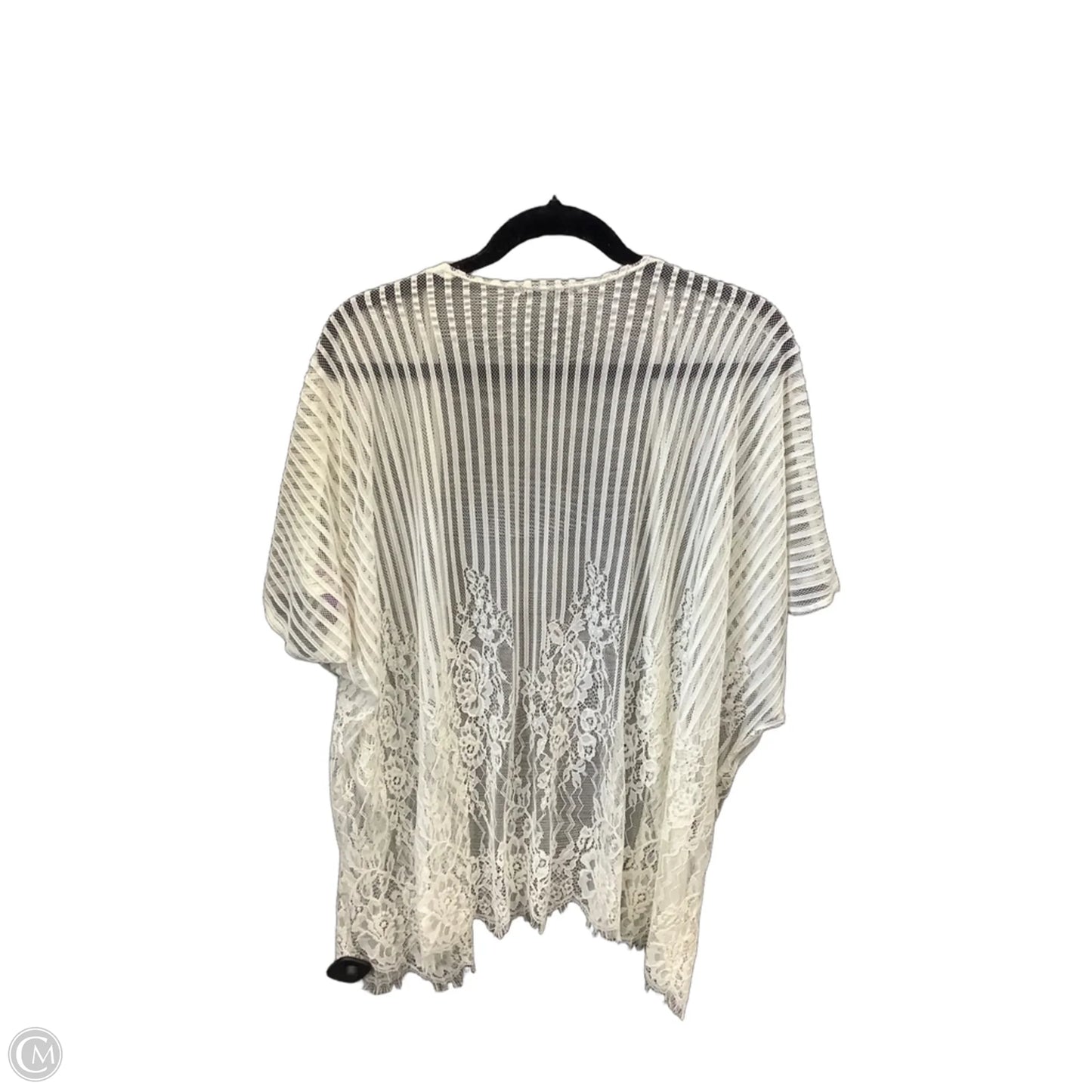 Kimono By Charlotte Russe In Cream, Size: S