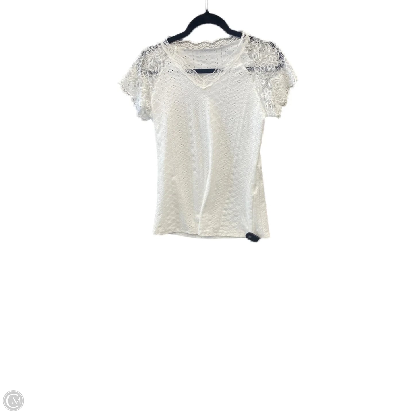 Top Short Sleeve By Clothes Mentor In White, Size: S