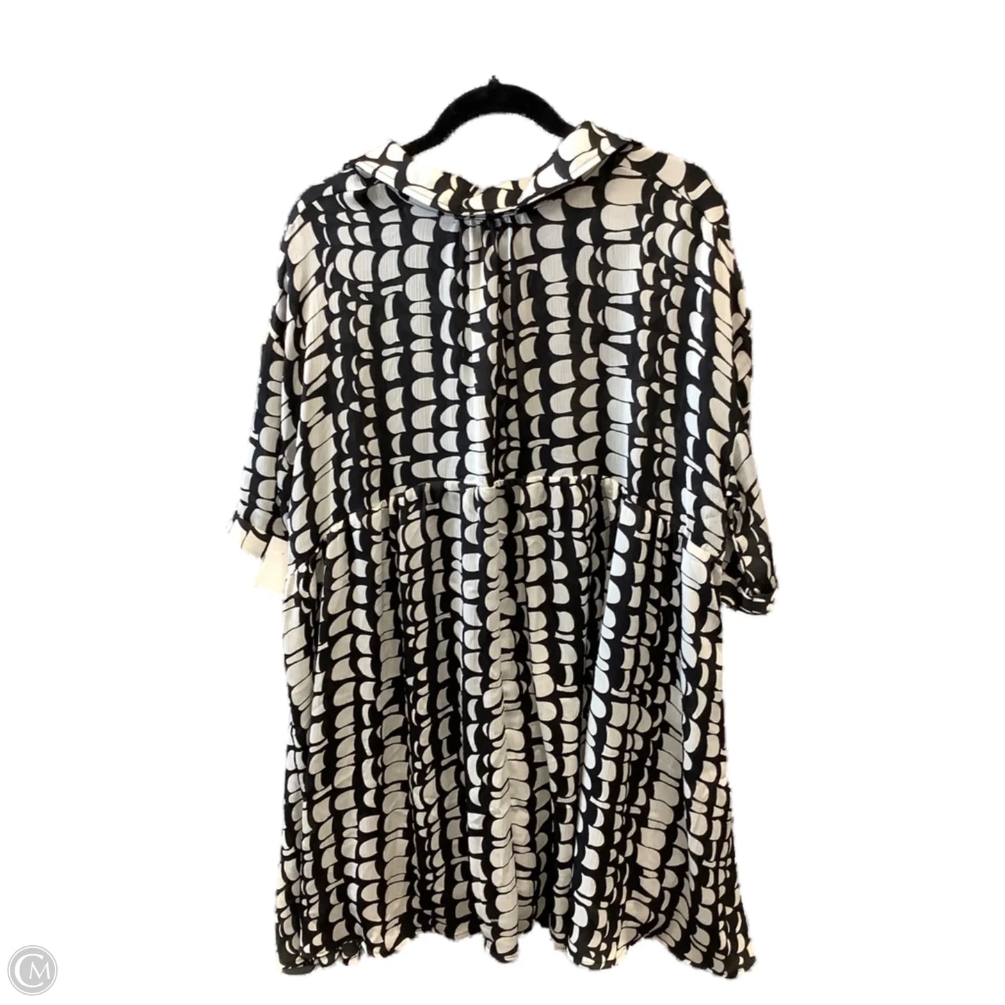 Dress Casual Short By Entro In Black, Size: L