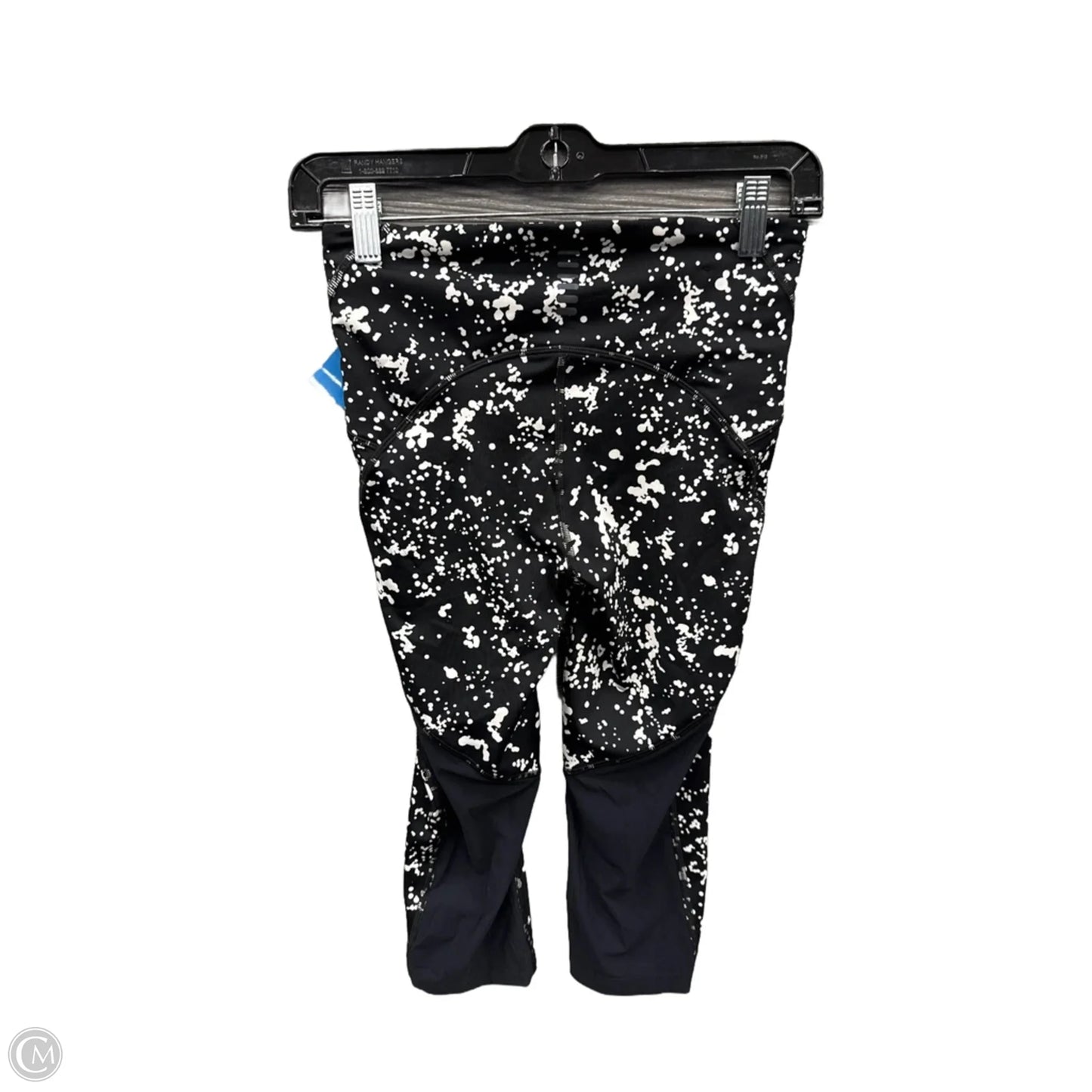 Athletic Capris By Under Armour In Black & White, Size: S