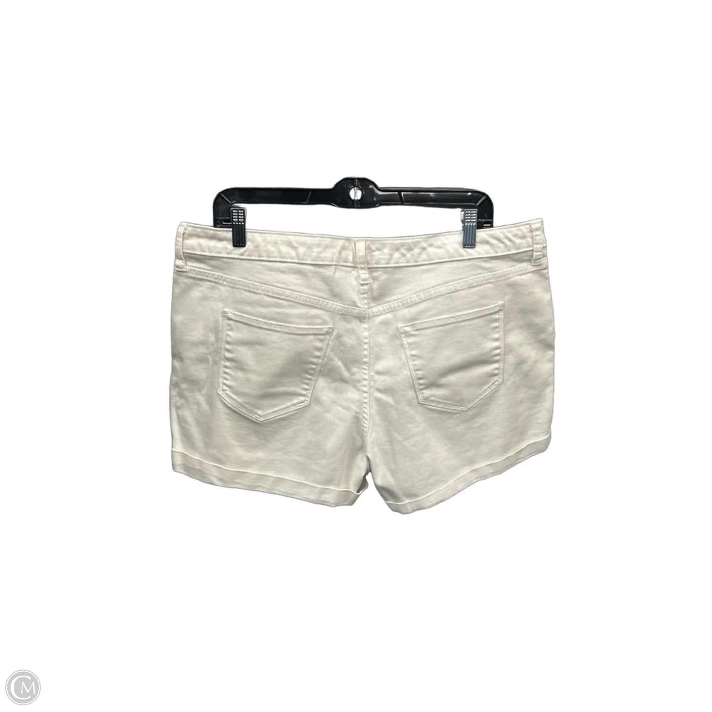 Shorts By Universal Thread In White, Size: 16