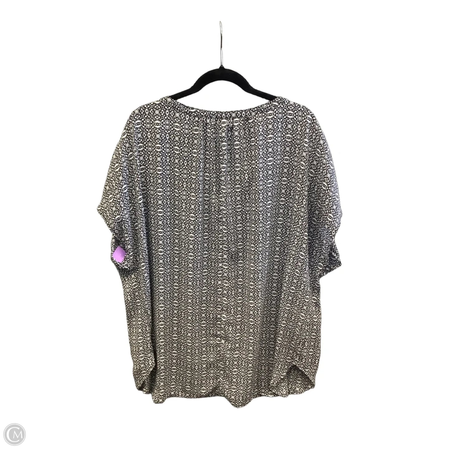 Top Short Sleeve By Ava & Viv In Black, Size: 3x