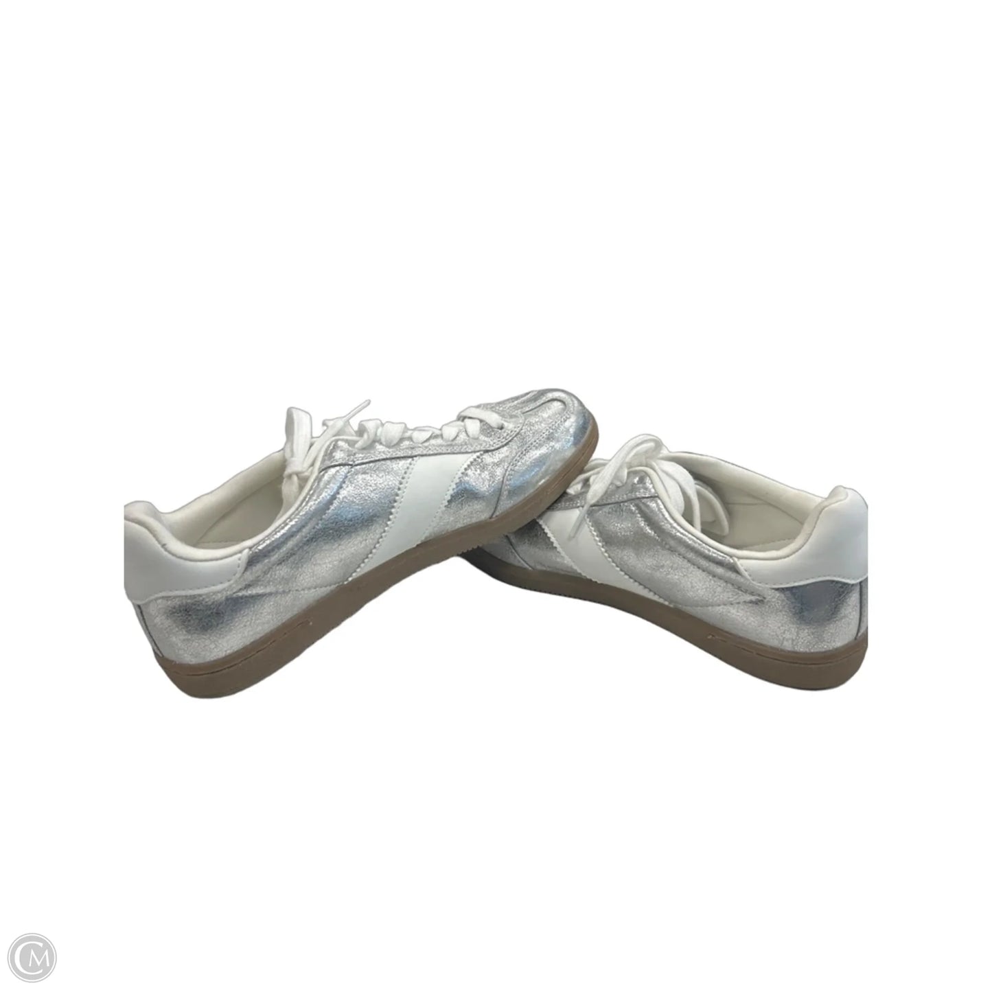 Shoes Sneakers By Universal Thread In Silver, Size: 9