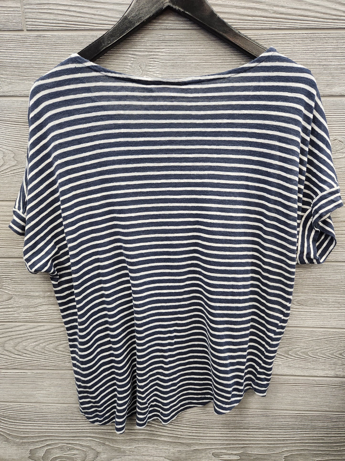 Top Short Sleeve By Christian Siriano Size: L