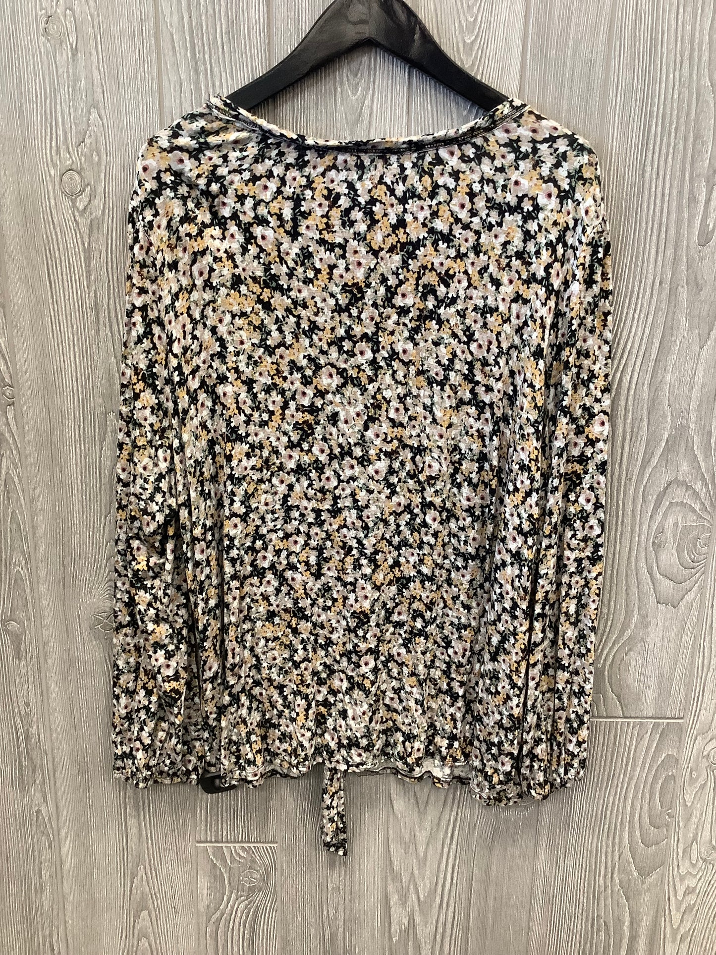 Top Long Sleeve By Maurices  Size: 2x