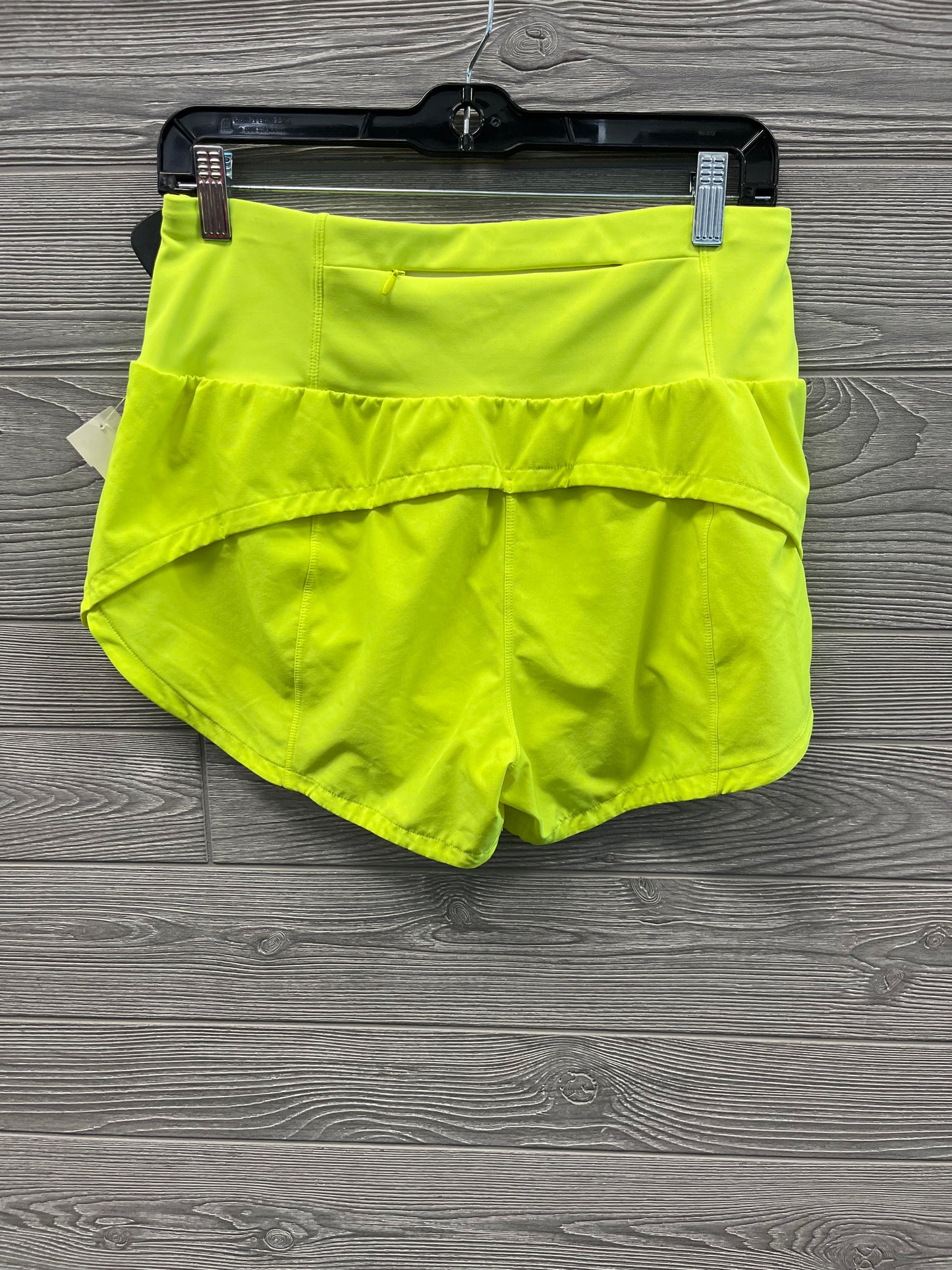 Athletic Shorts By Clothes Mentor In Yellow, Size: M