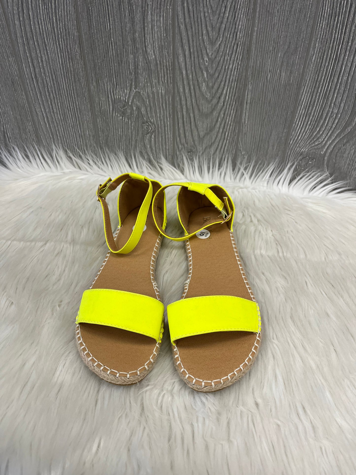 Sandals Flats By Bella Marie In Yellow, Size: 10