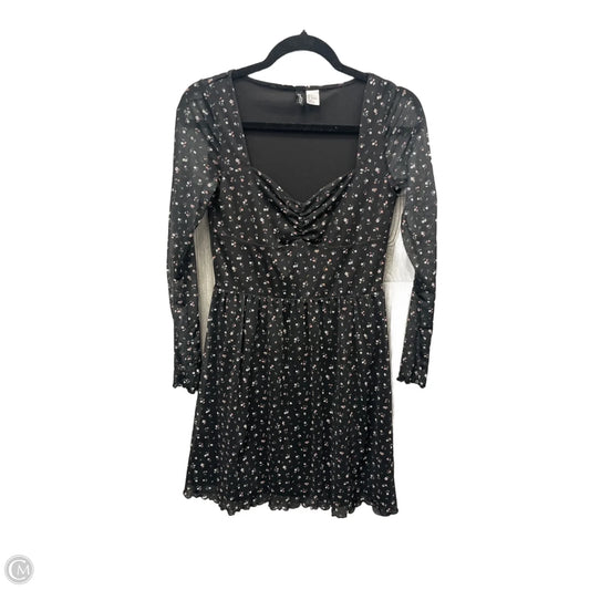 Dress Casual Short By Divided In Black, Size: S