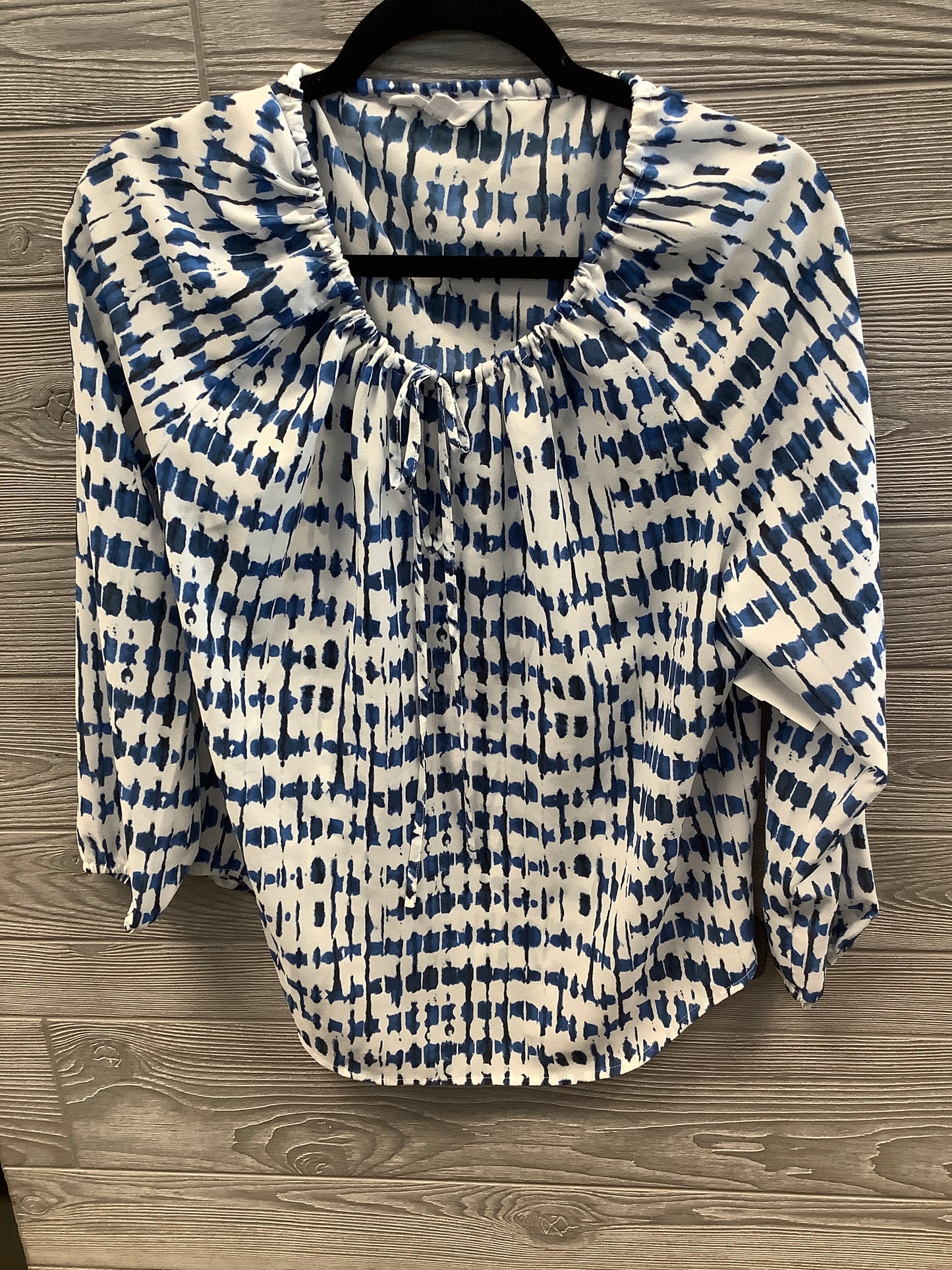 Top Long Sleeve By Jack In Blue & White, Size: S