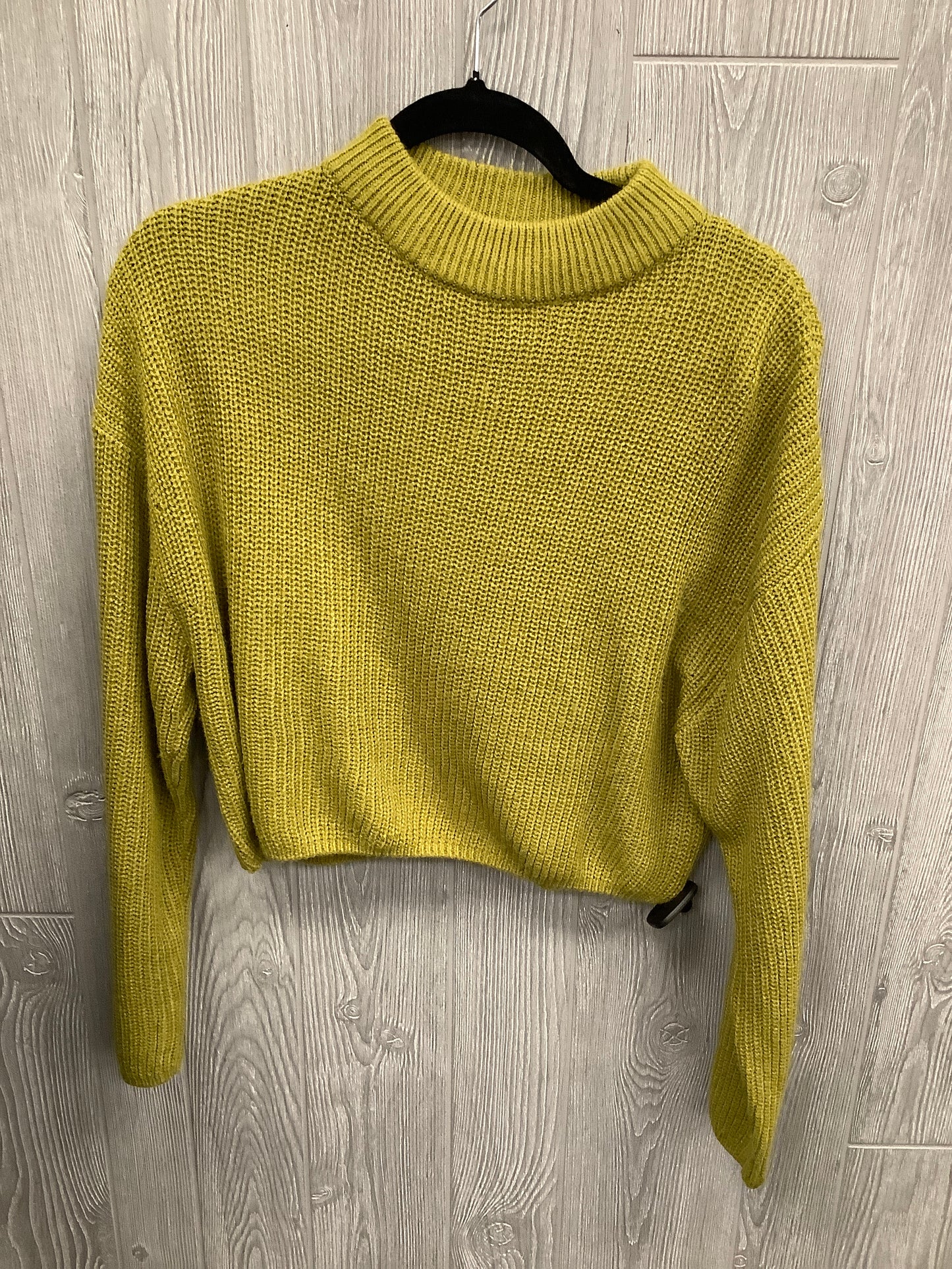 Sweater By Divided In Green, Size: M