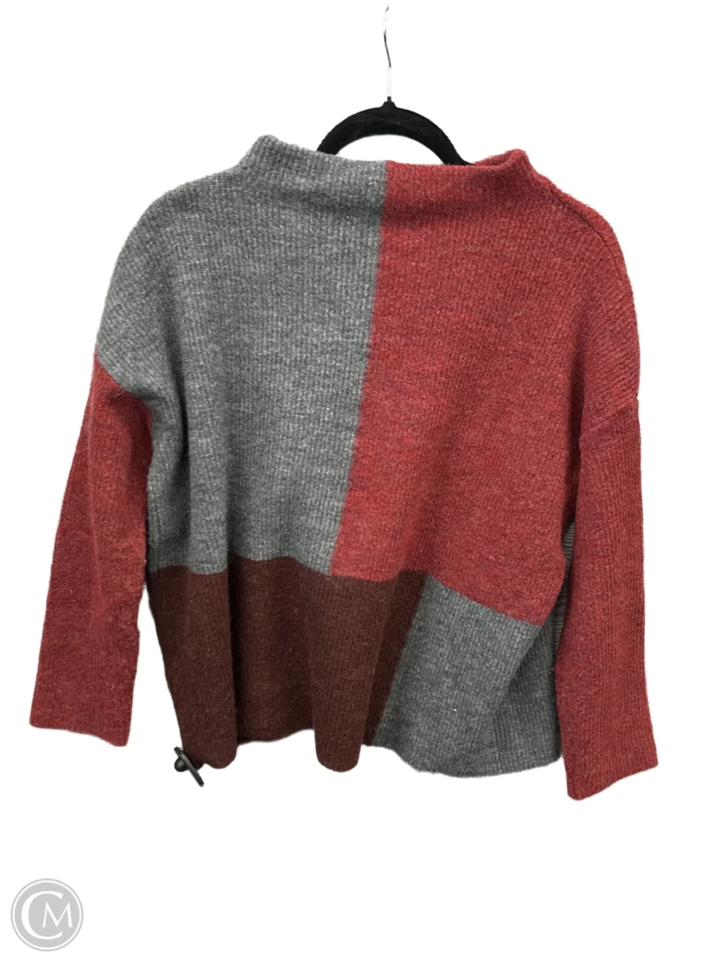 Sweater By Clothes Mentor In Grey & Red, Size: M