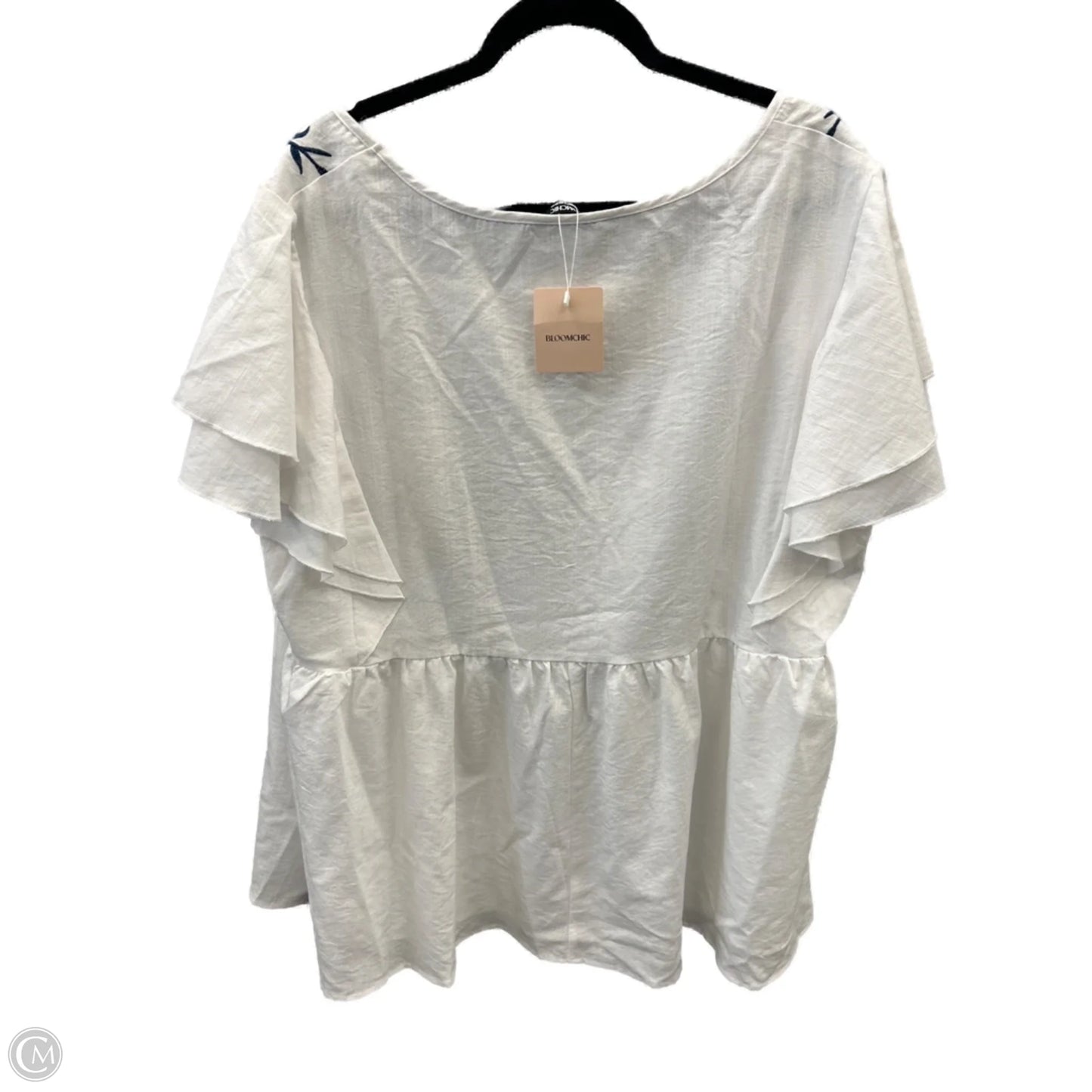 Top Short Sleeve By Clothes Mentor In White, Size: 3x