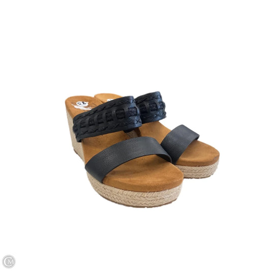Sandals Heels Wedge By Clothes Mentor In Black, Size: 8.5