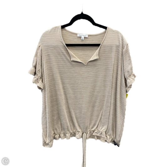 Top Short Sleeve By Daily Thread In Beige, Size: 3x