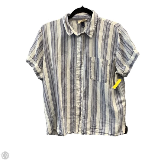 Top Short Sleeve By Universal Thread In Blue, Size: S